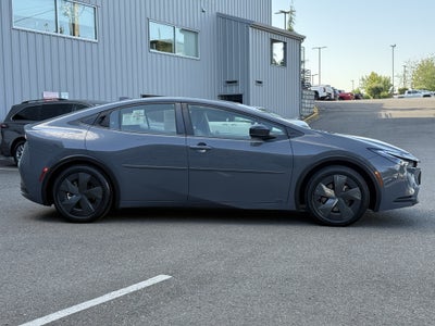 2023 Toyota Prius LE