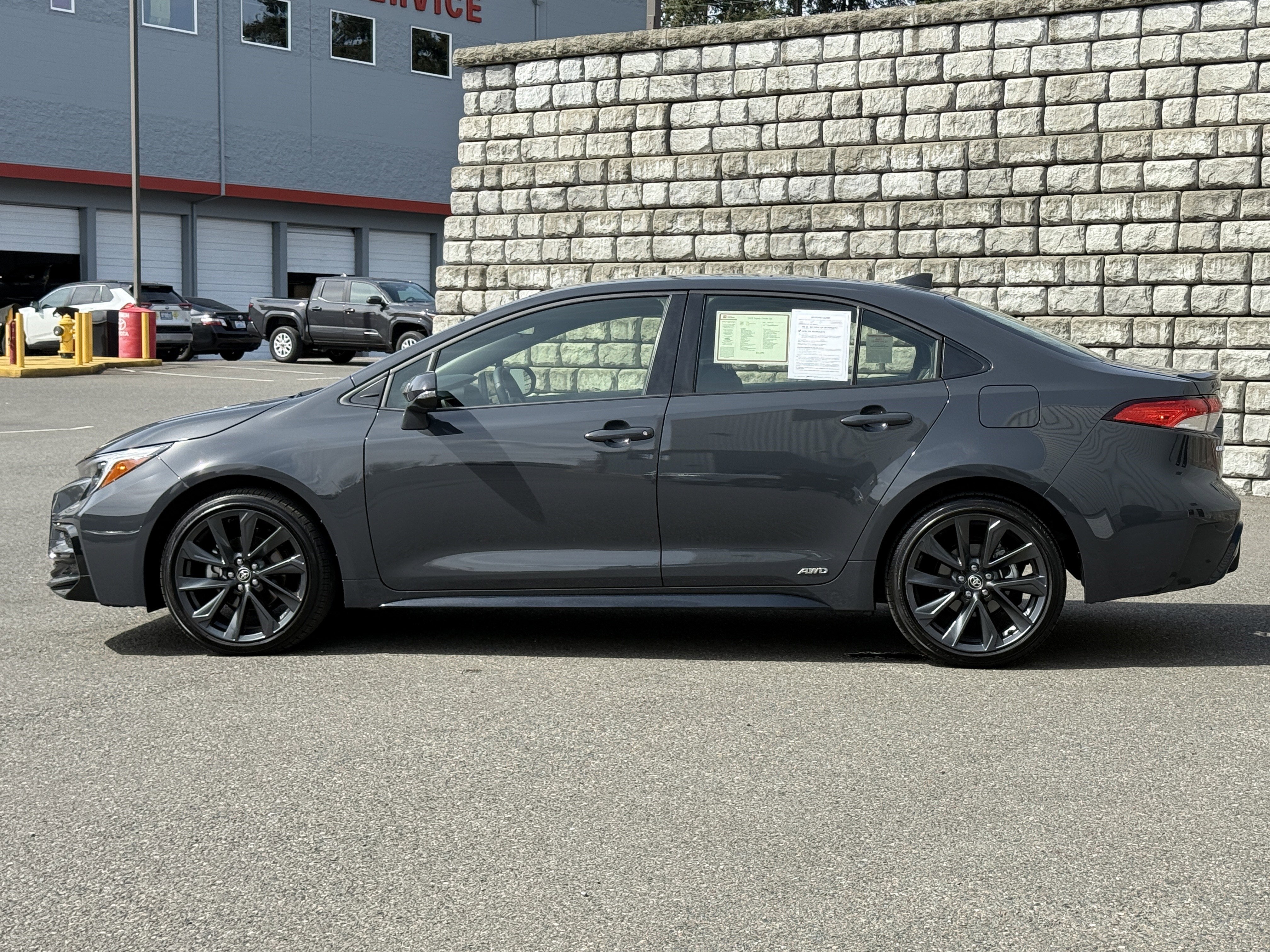 2025 Toyota Corolla SE