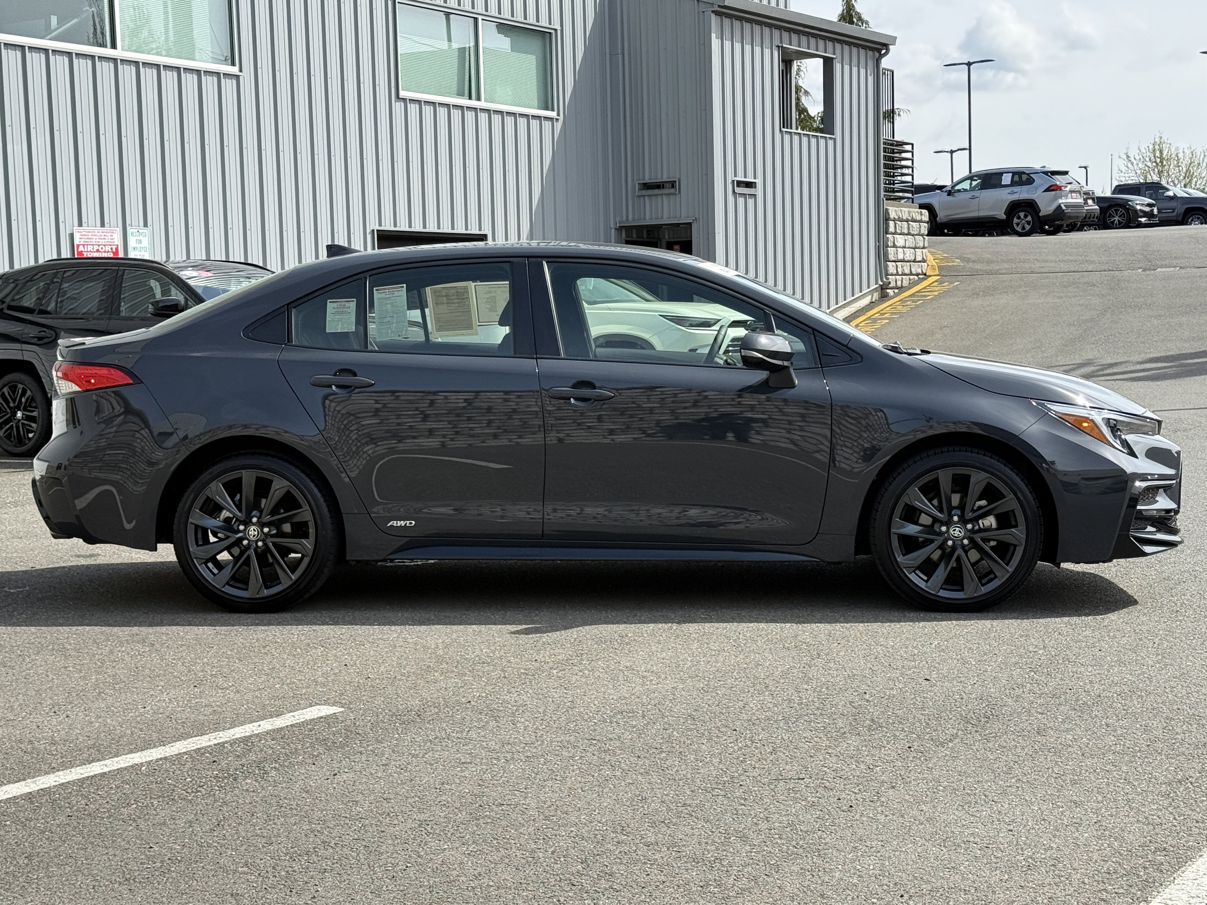 2025 Toyota Corolla SE