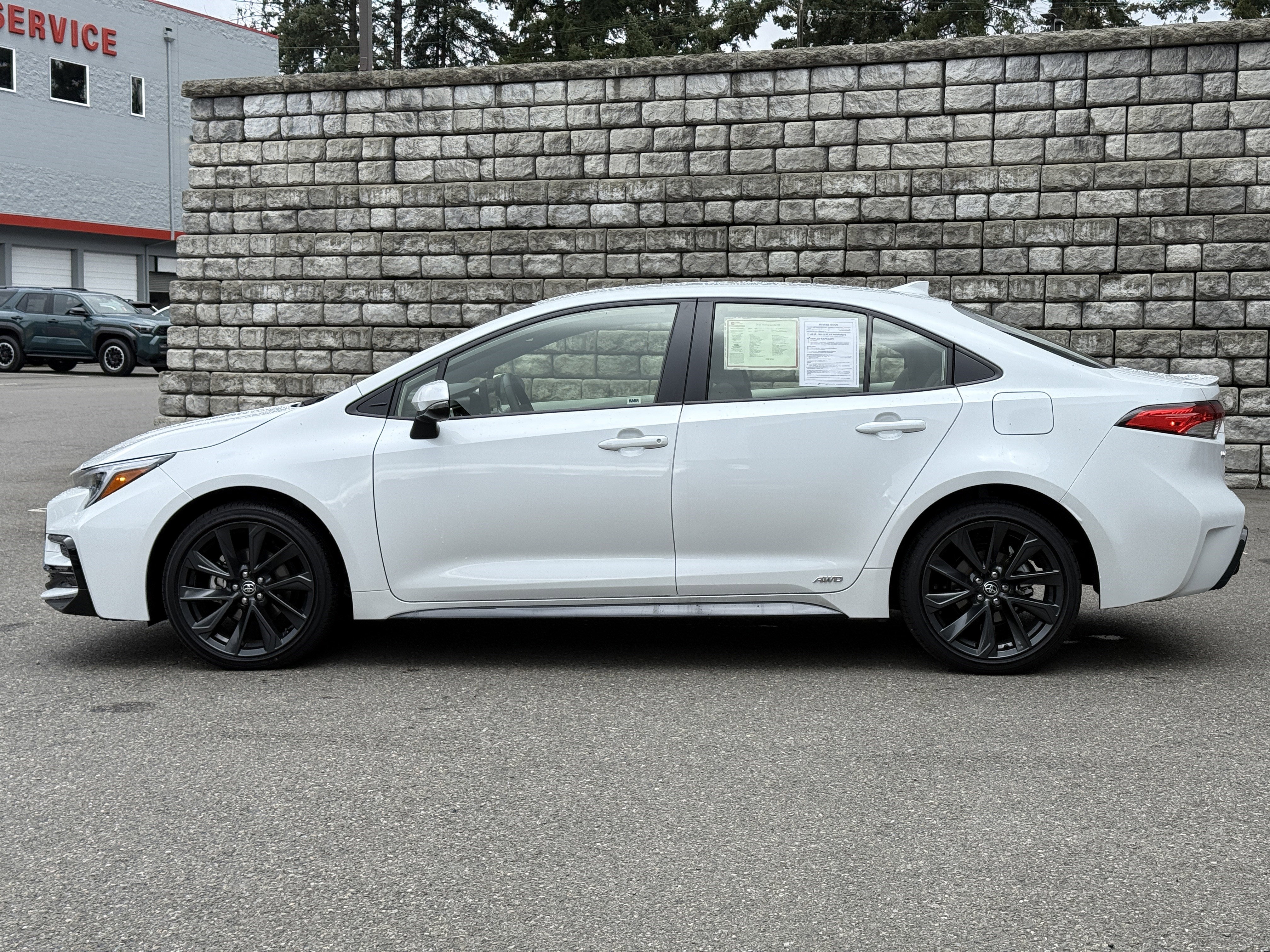 2025 Toyota Corolla SE