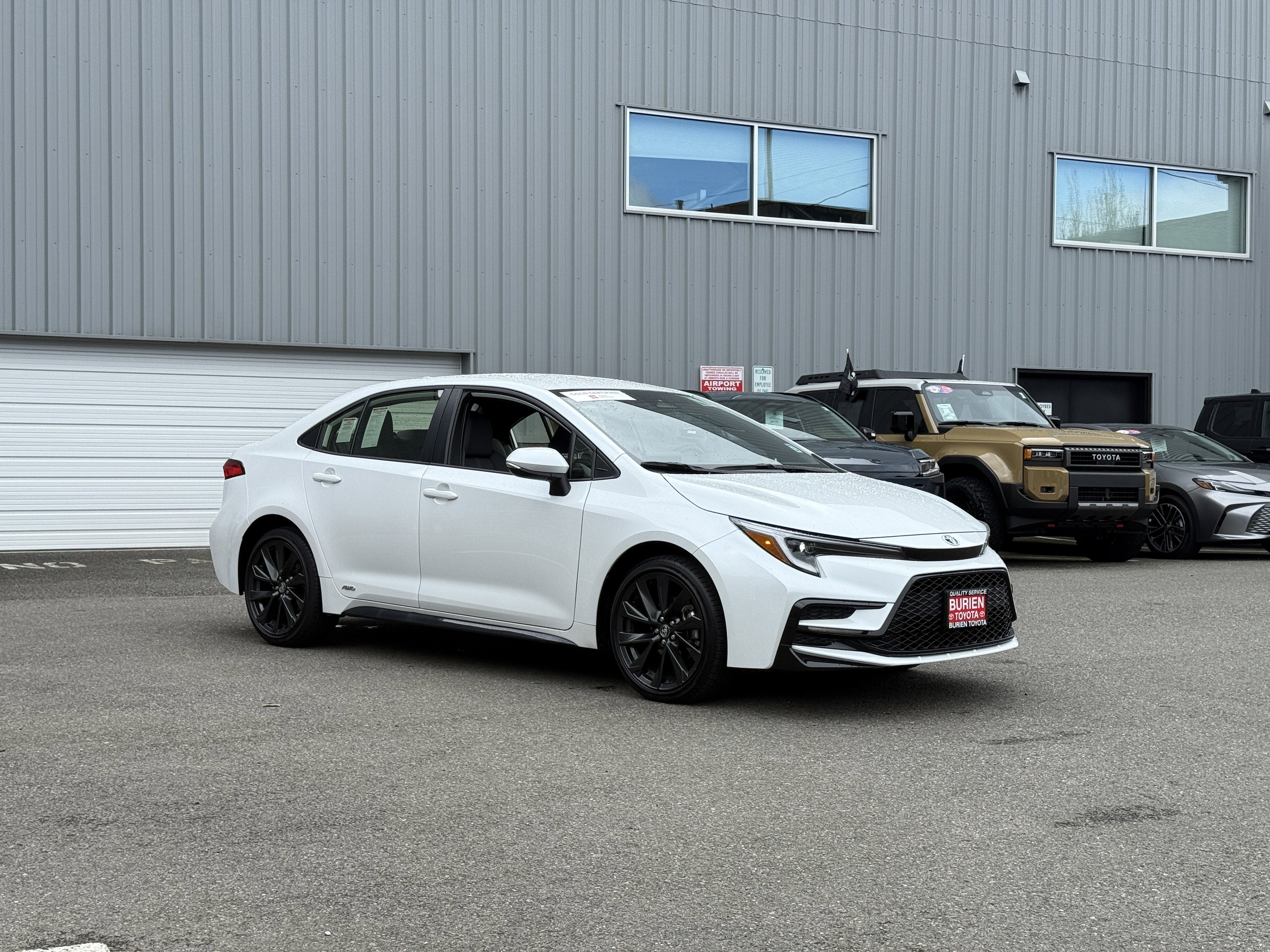 2025 Toyota Corolla SE