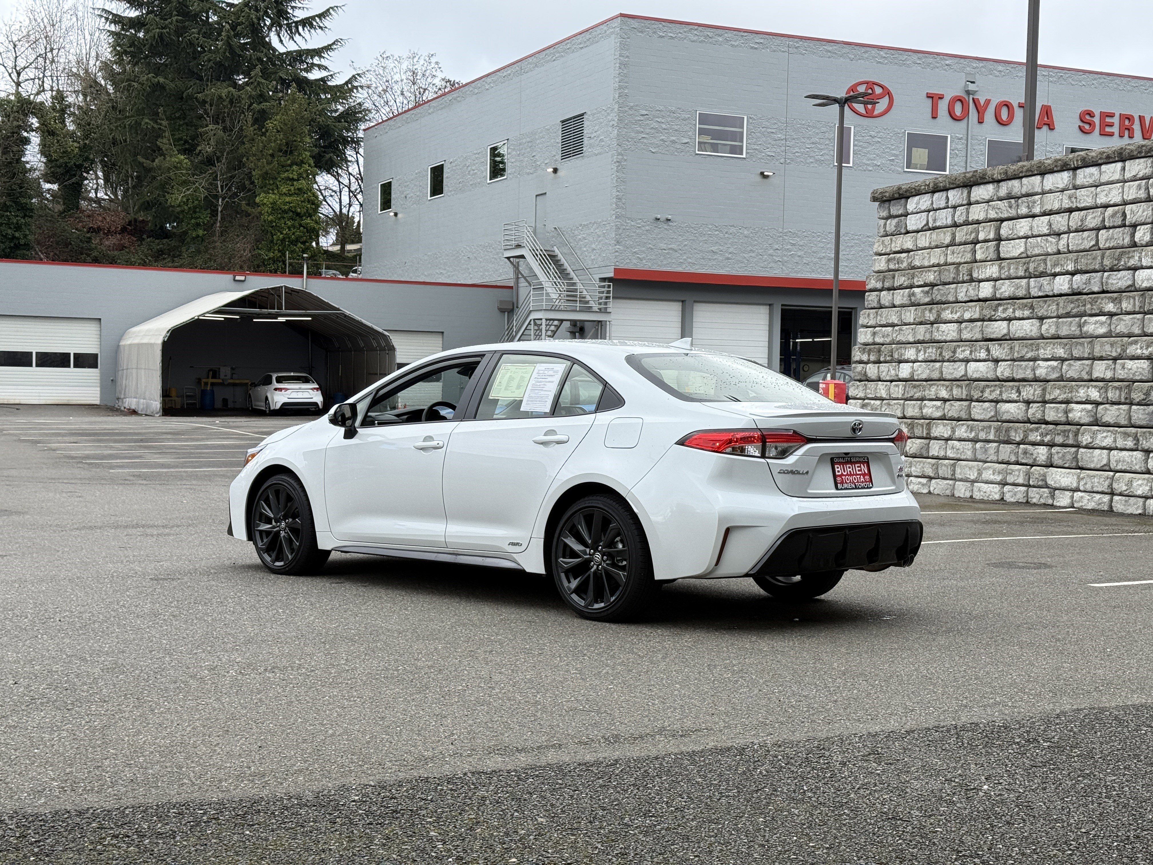 2025 Toyota Corolla SE