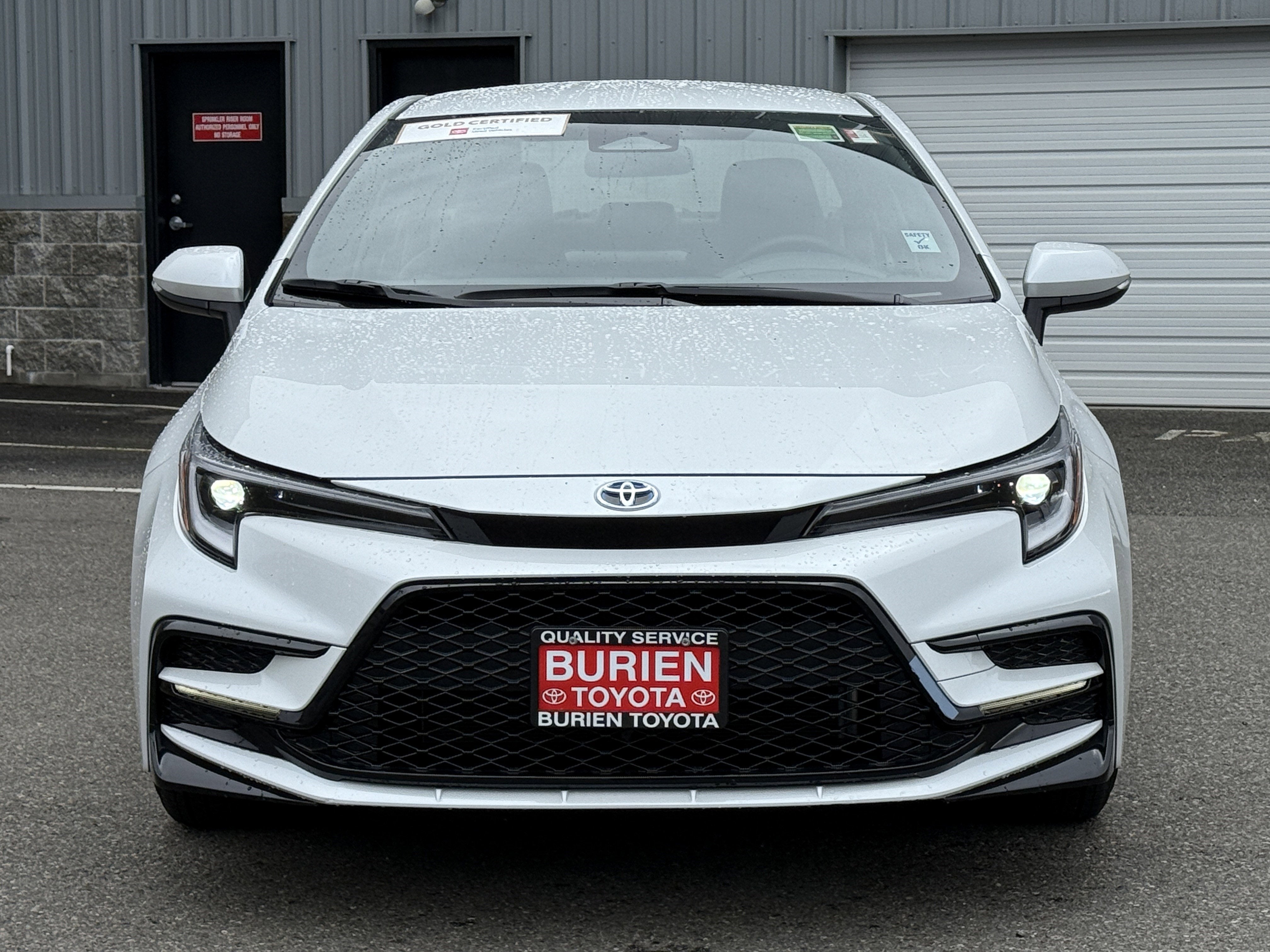 2025 Toyota Corolla SE