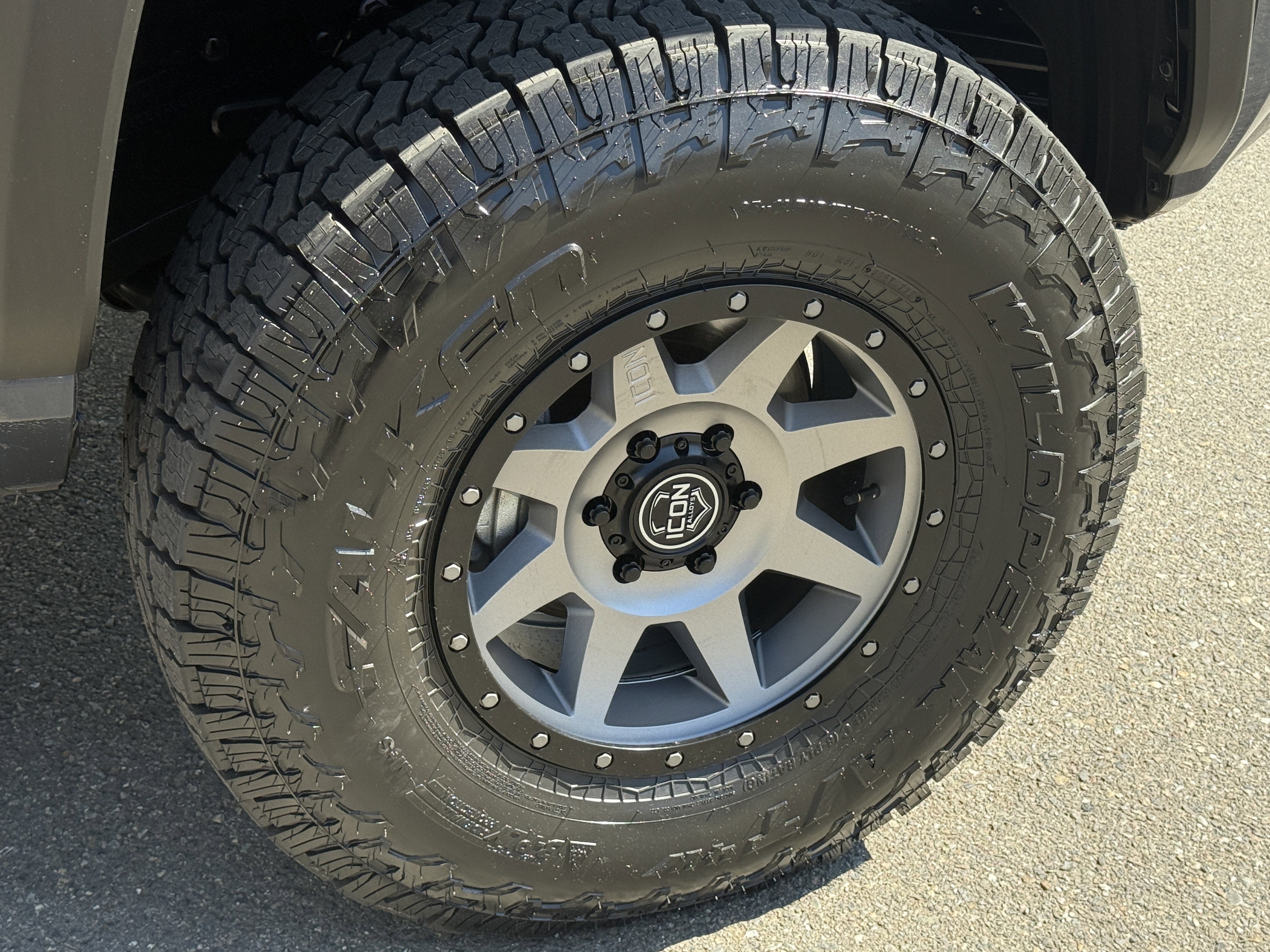 2025 Toyota 4Runner TRD Off-Road Premium