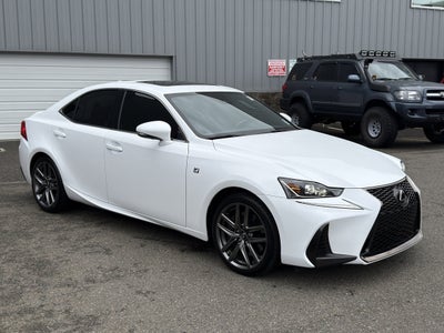 2017 Lexus IS Base