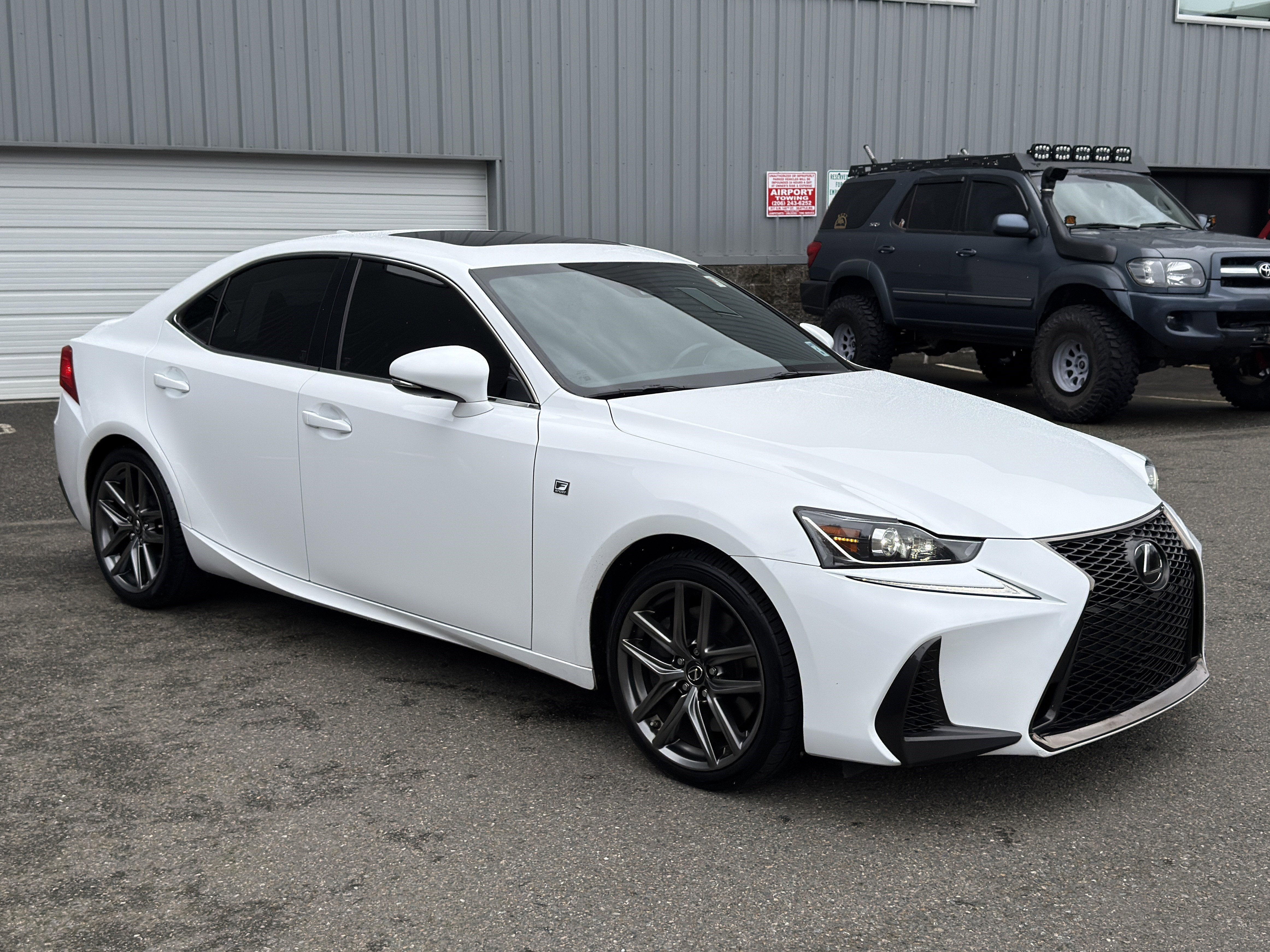 2017 Lexus IS Base
