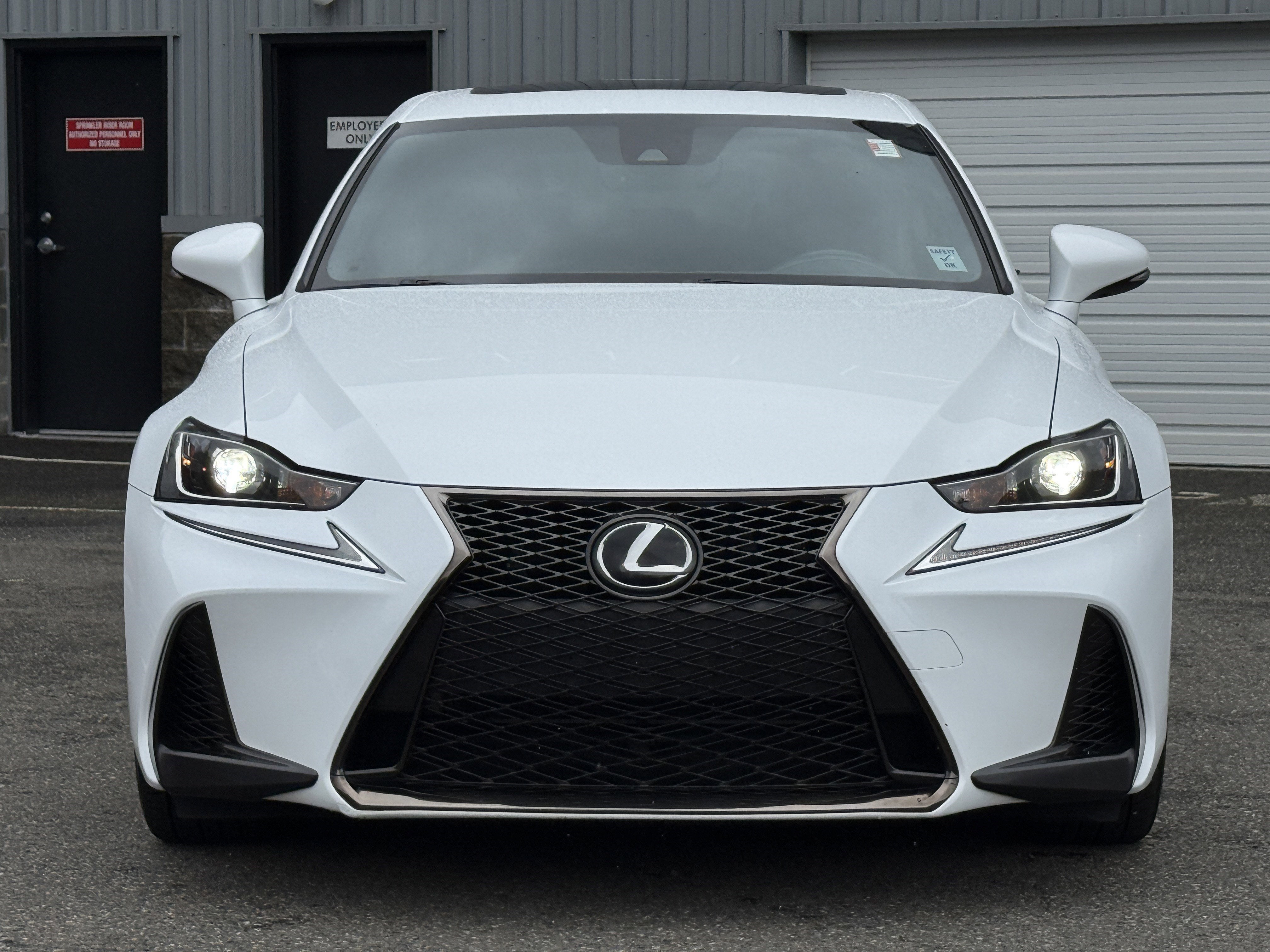 2017 Lexus IS Base