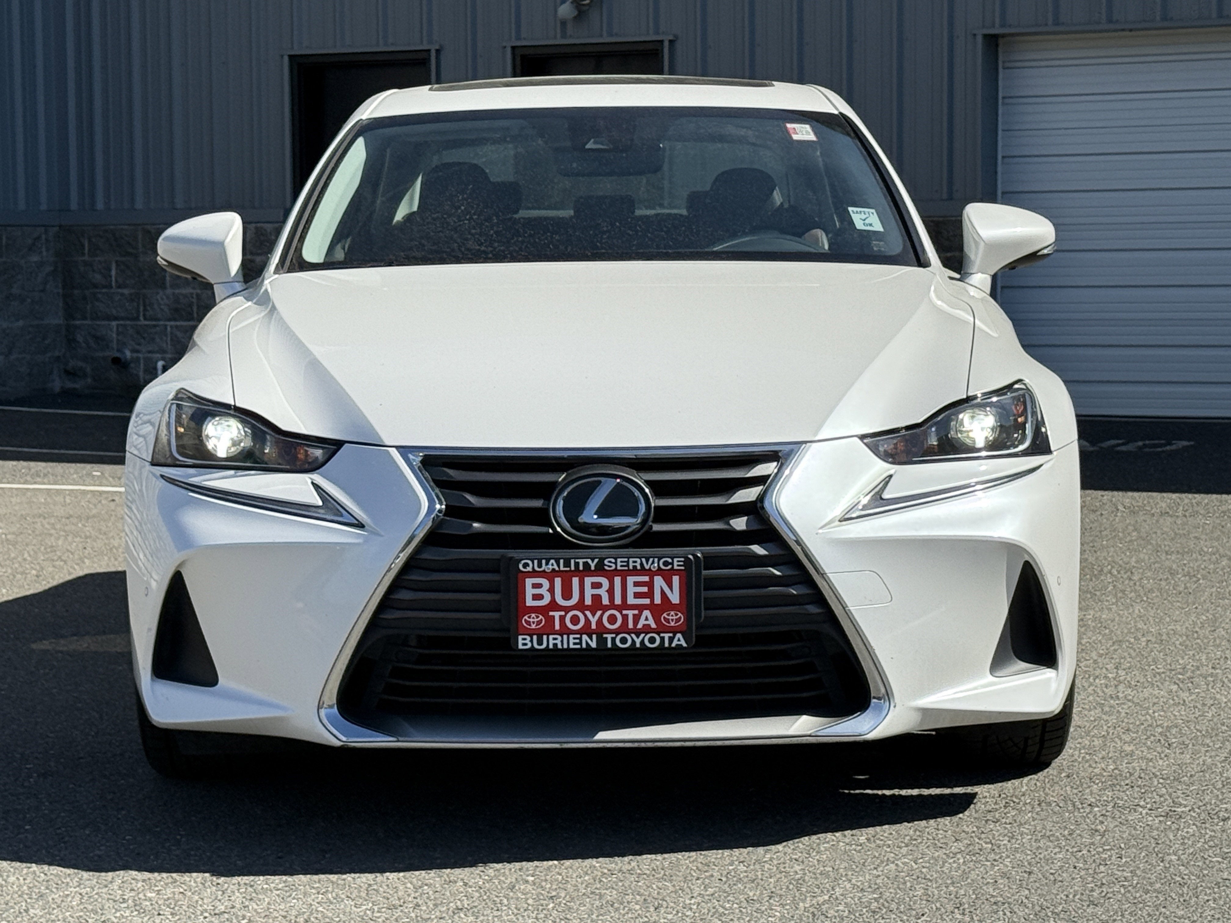 2017 Lexus IS Base