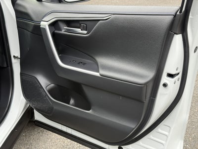 2023 Toyota RAV4 XSE