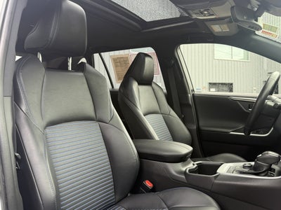 2023 Toyota RAV4 XSE