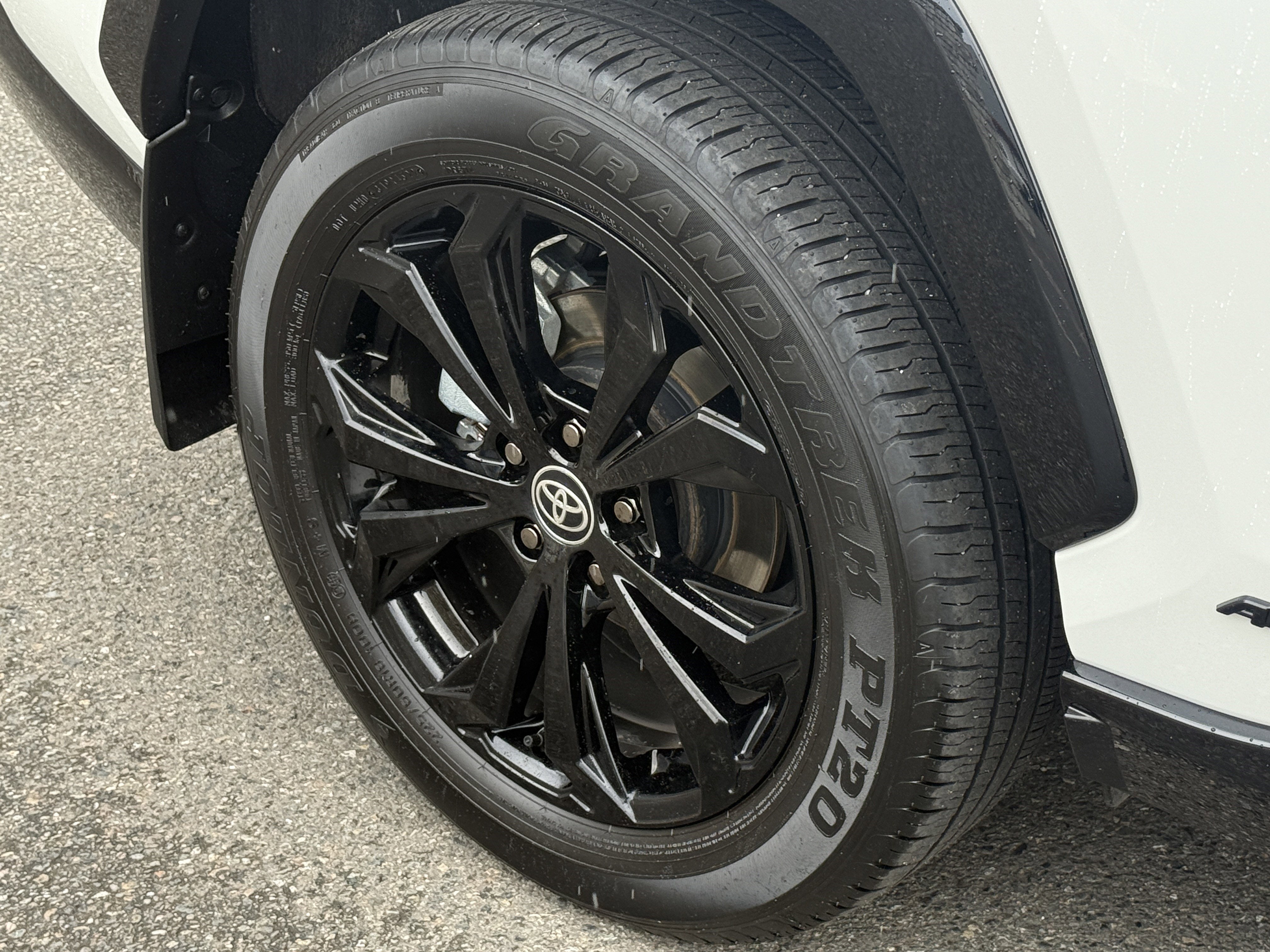 2023 Toyota RAV4 XSE