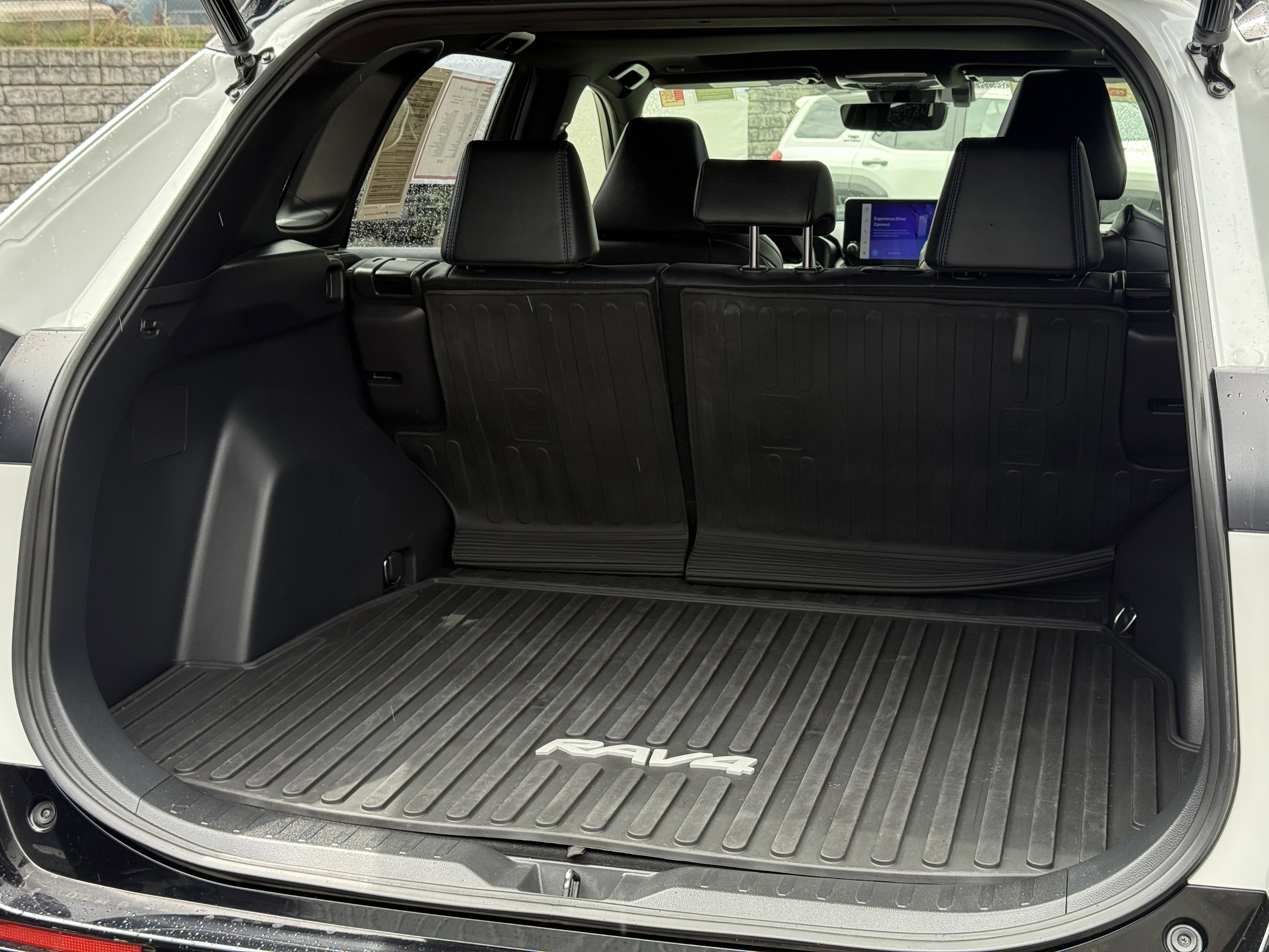 2023 Toyota RAV4 XSE