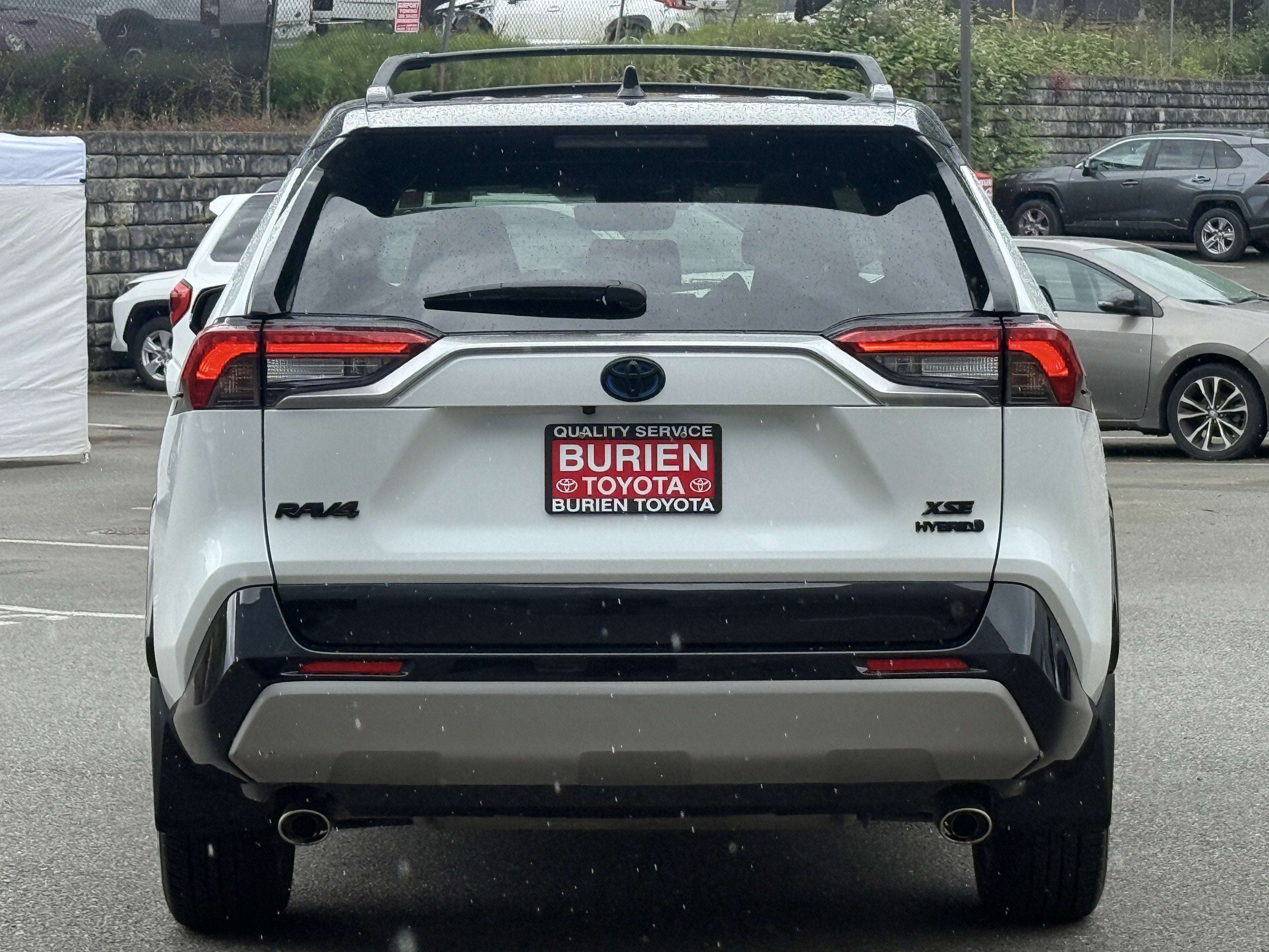 2023 Toyota RAV4 XSE