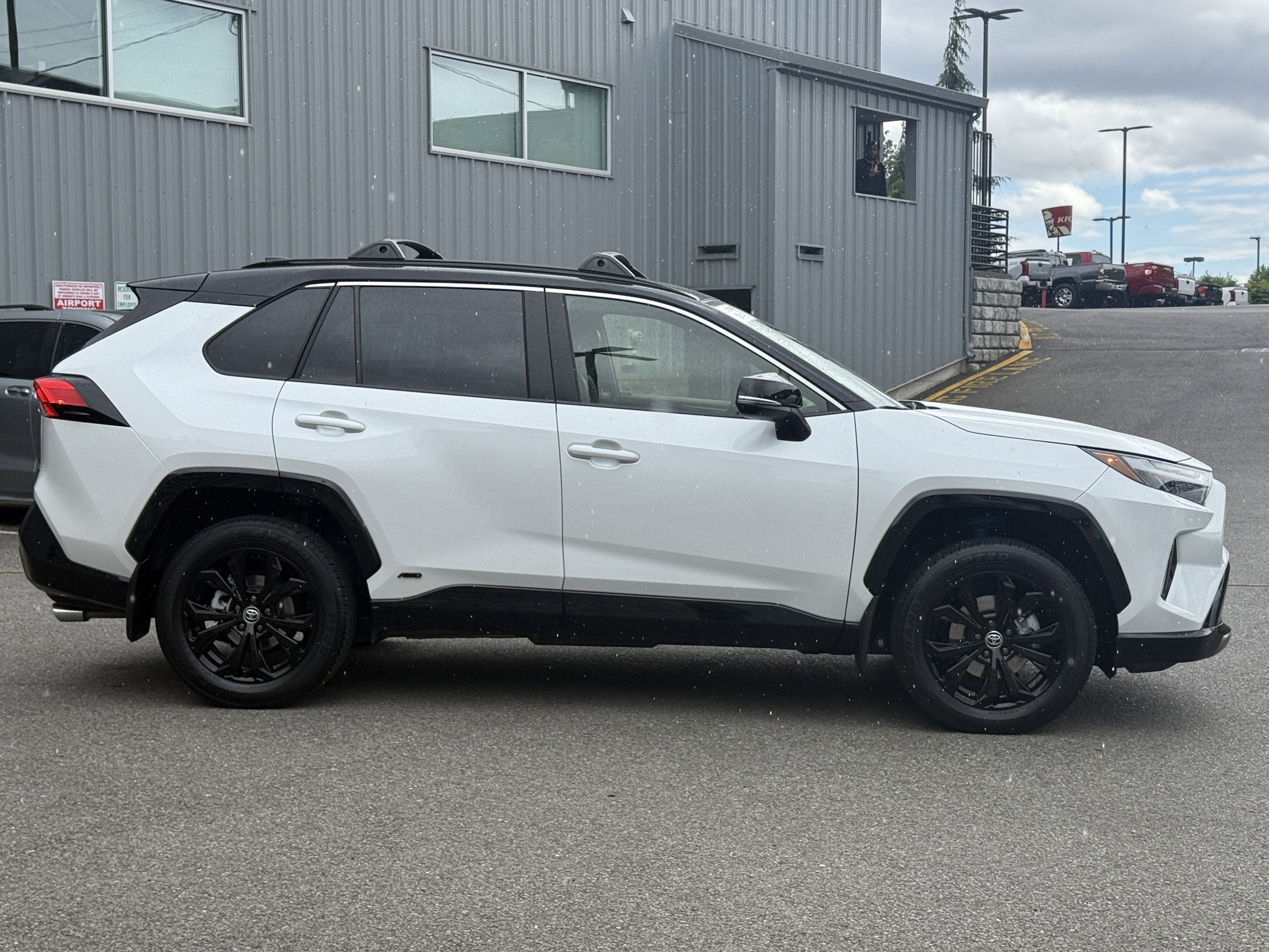 2023 Toyota RAV4 XSE