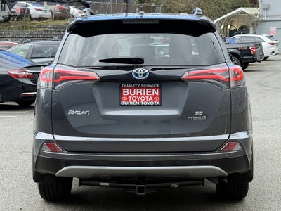 2018 Toyota RAV4 SE