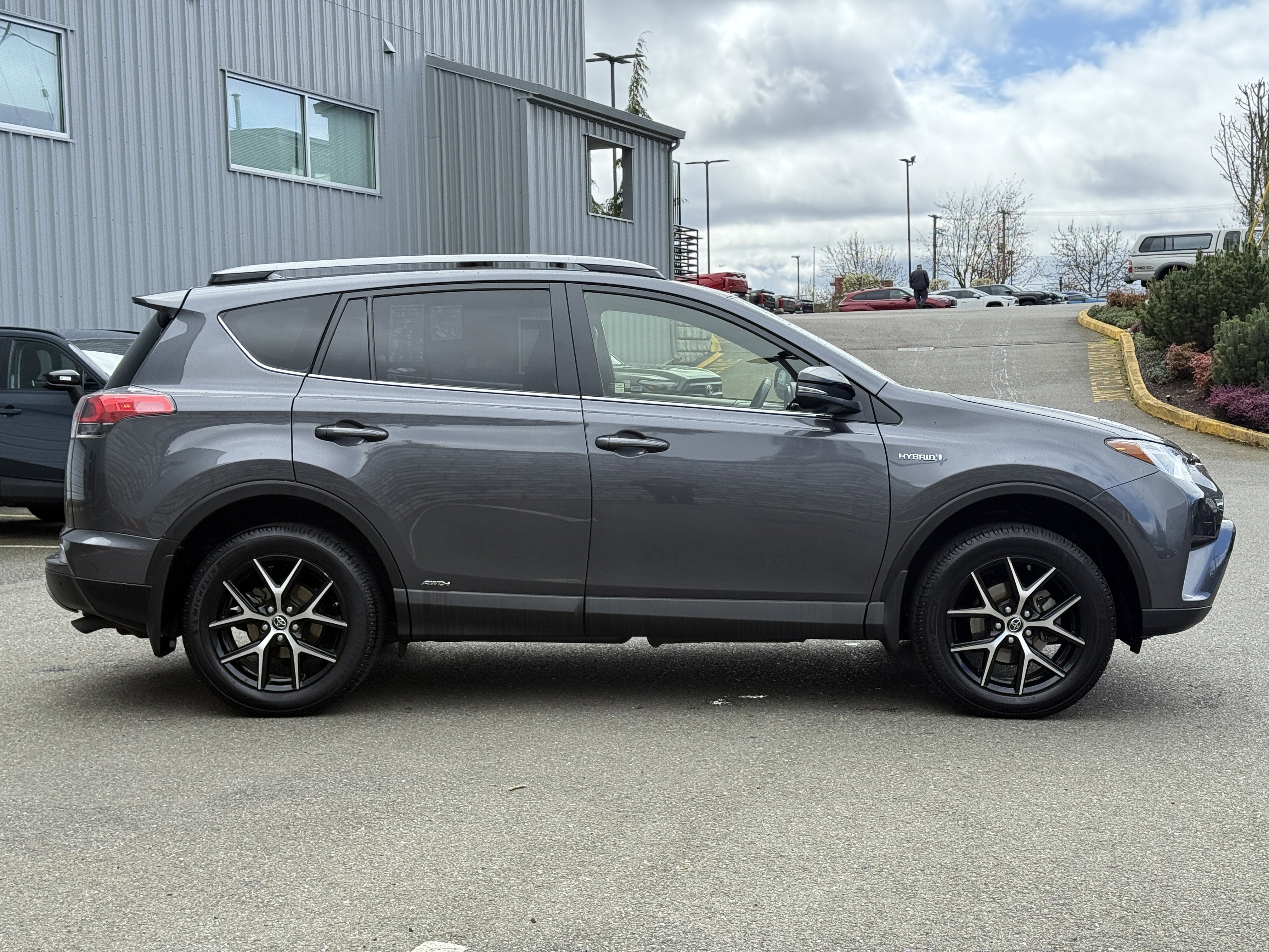2018 Toyota RAV4 SE