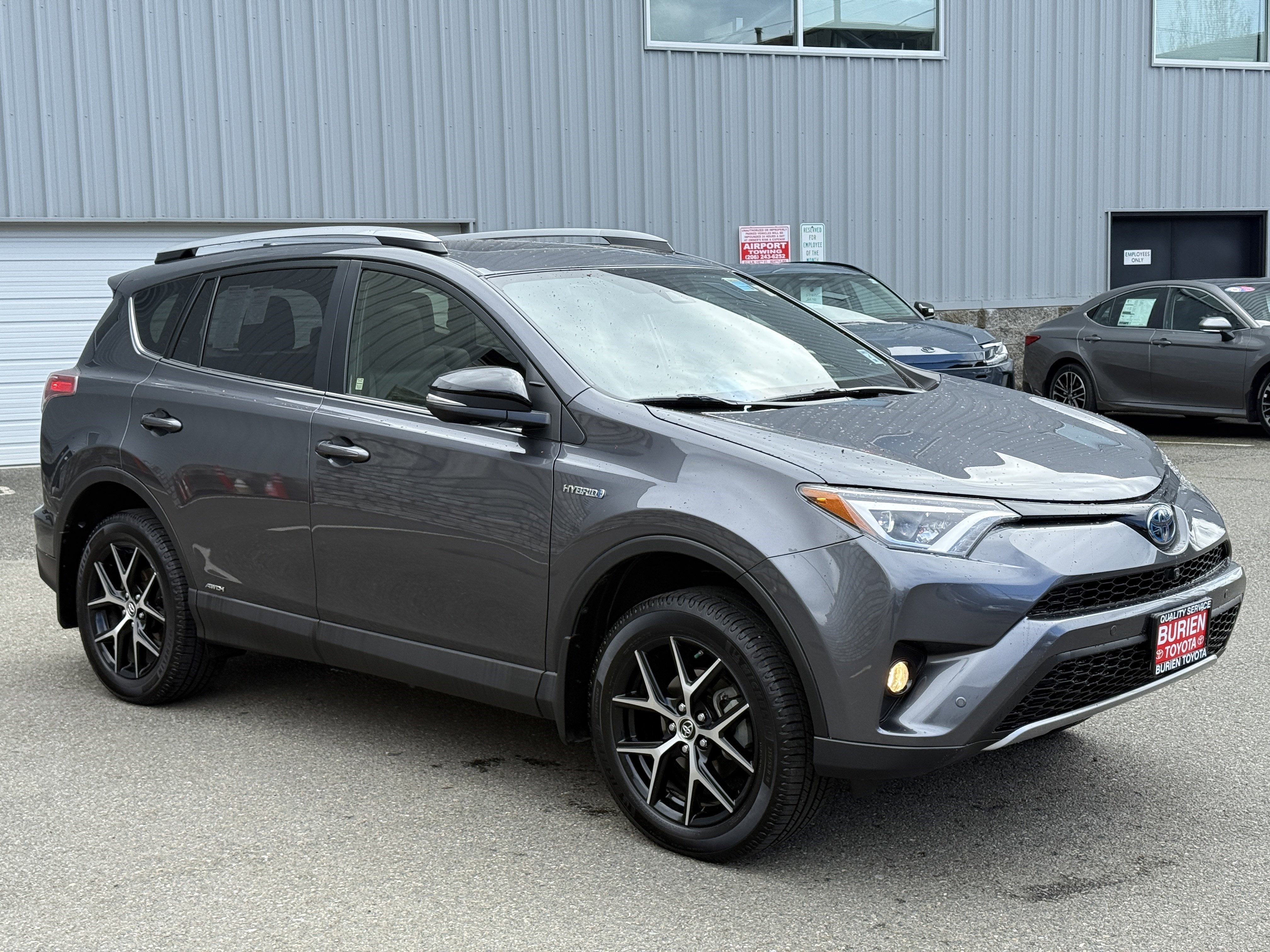 2018 Toyota RAV4 SE