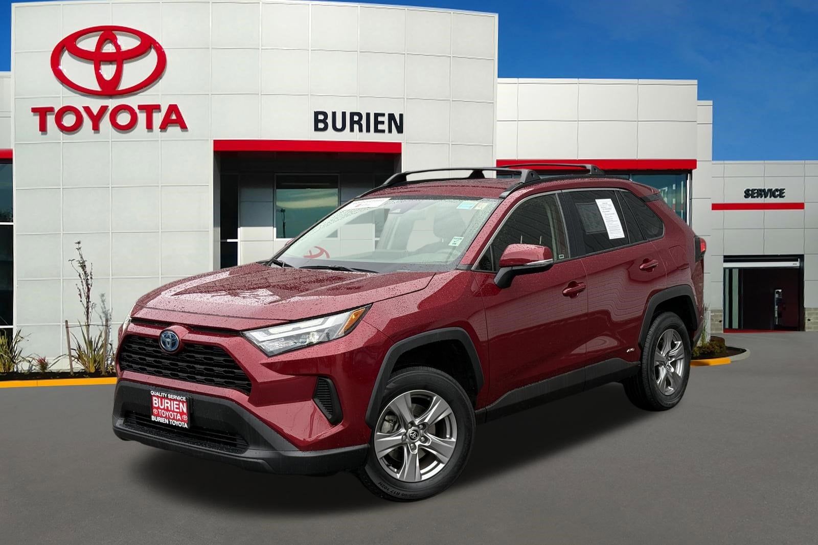 2024 Toyota RAV4 LE
