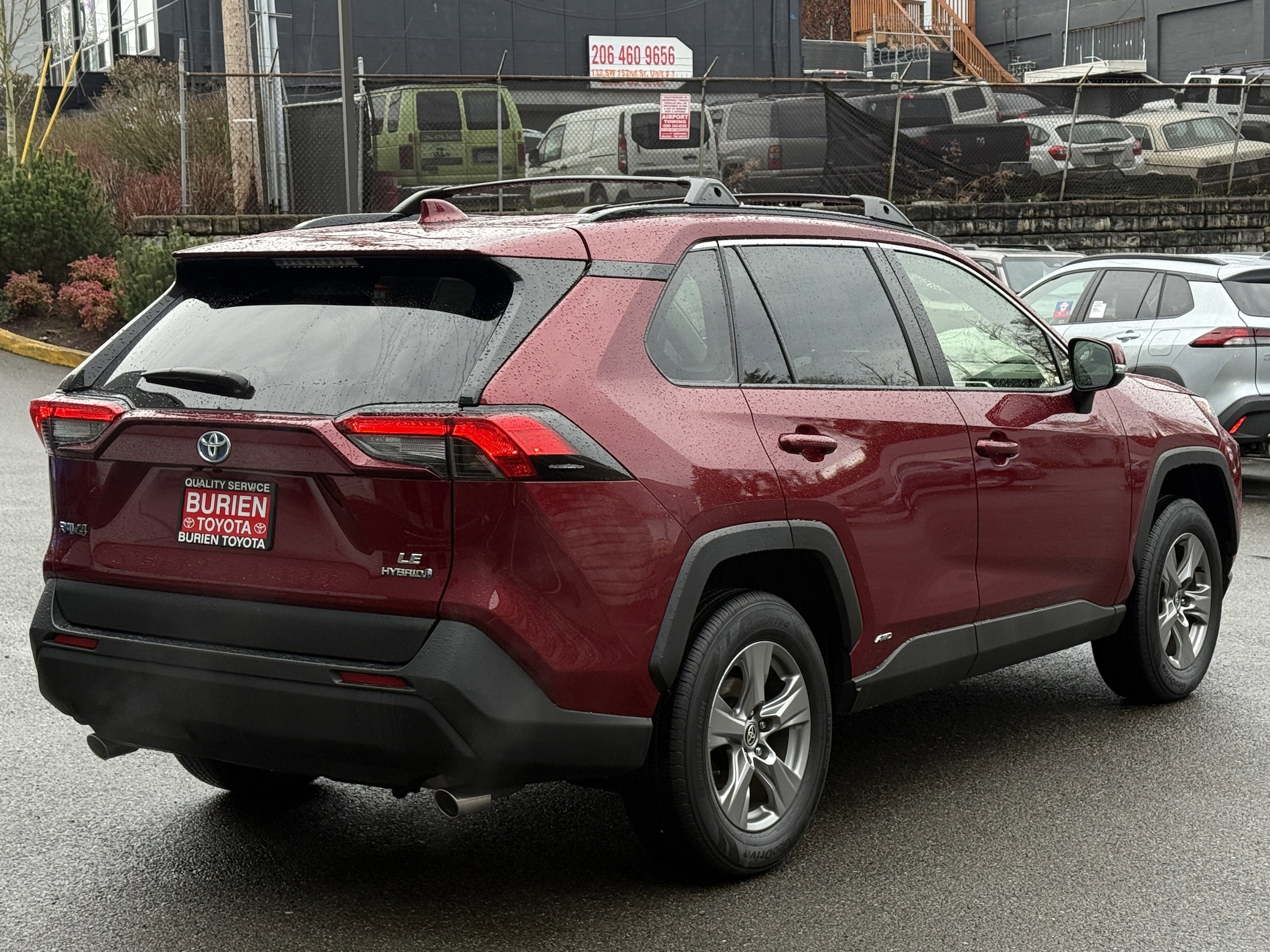 2024 Toyota RAV4 LE