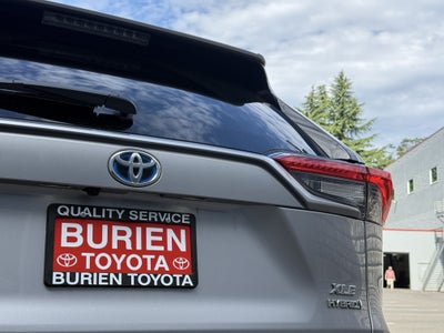 2021 Toyota RAV4 XLE