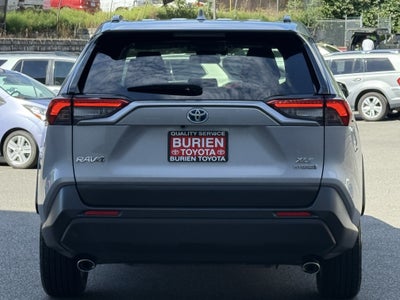 2021 Toyota RAV4 XLE