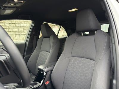 2025 Toyota Corolla Hatchback SE