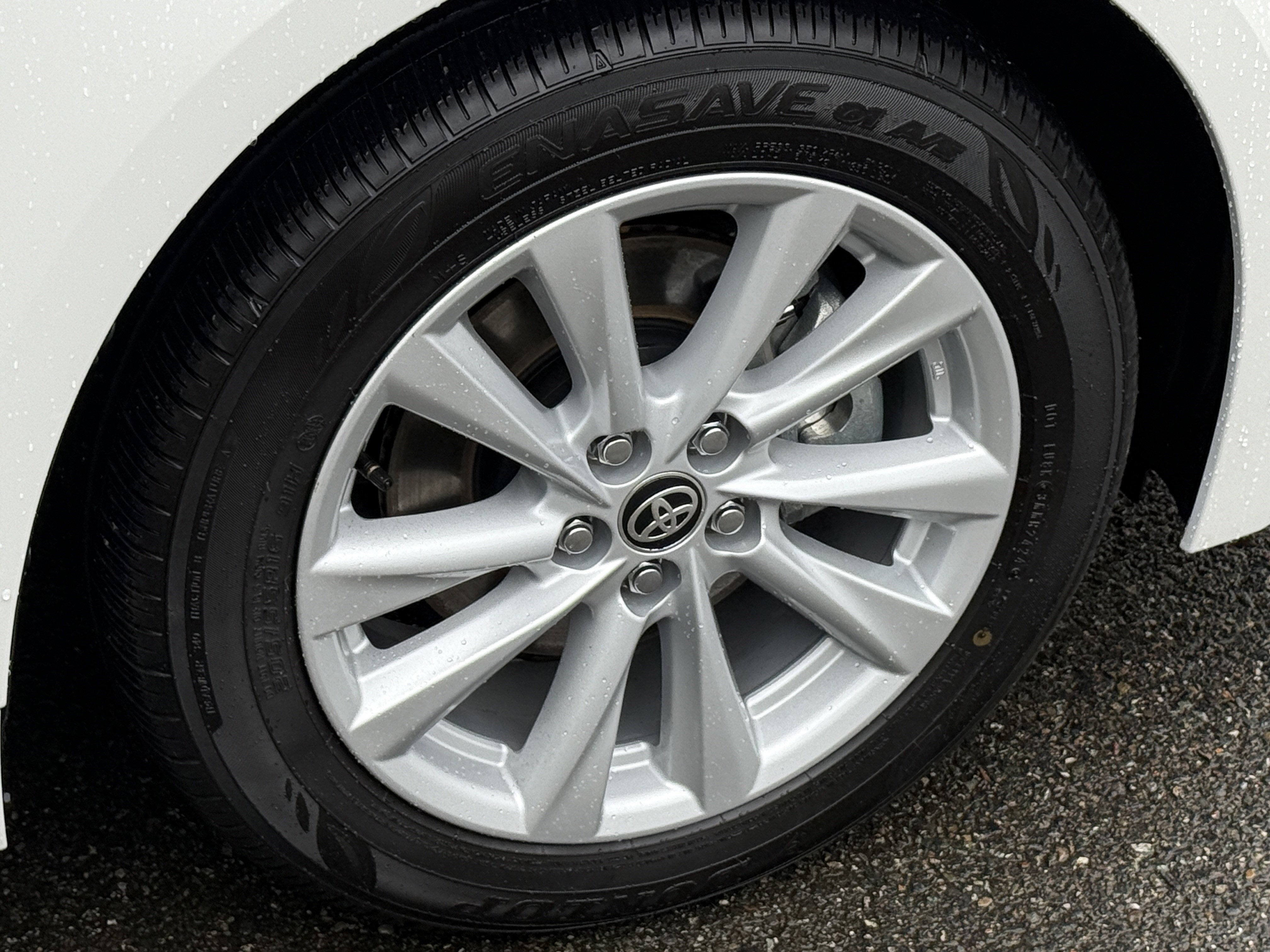 2025 Toyota Corolla Hatchback SE