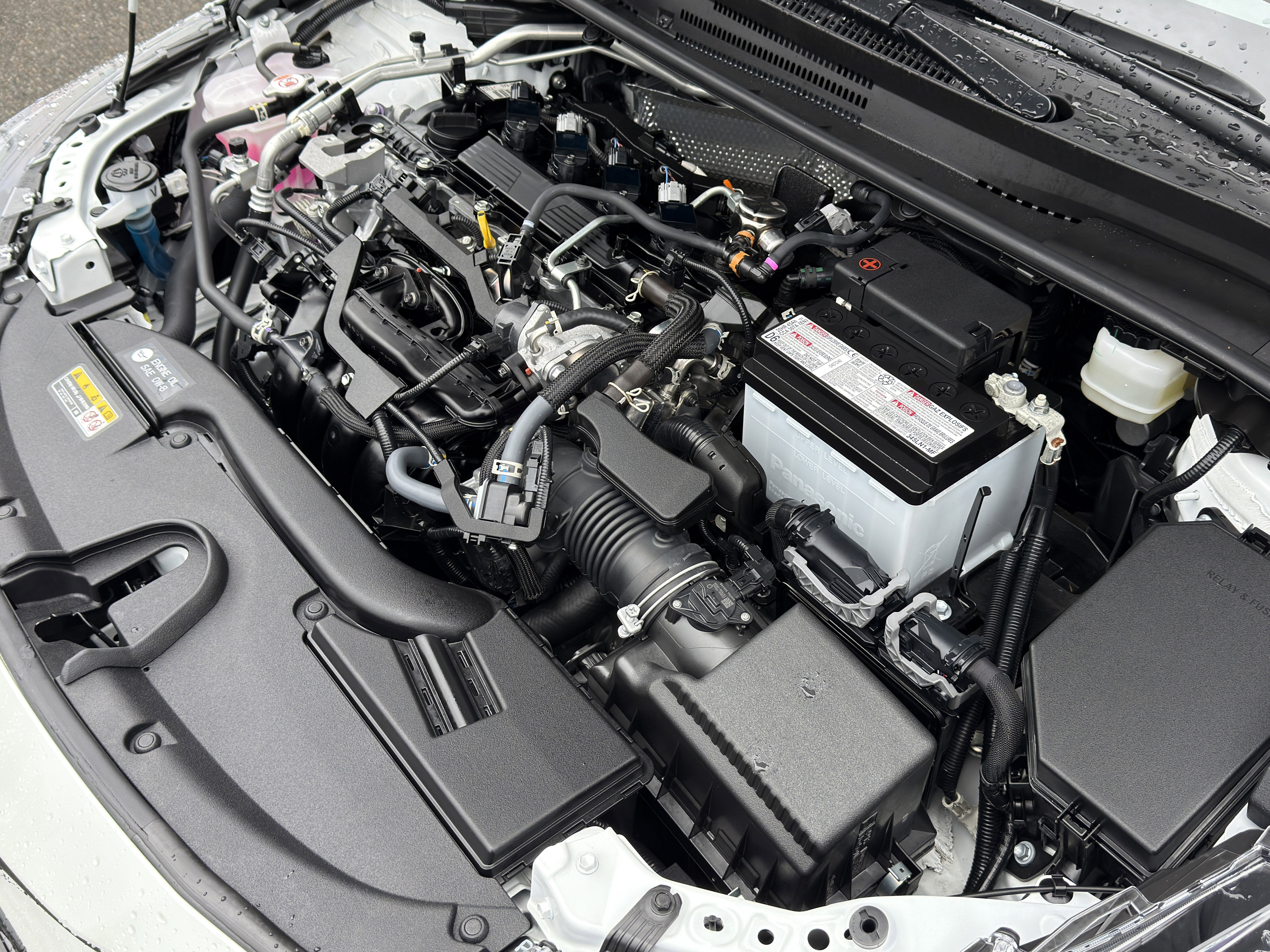 2025 Toyota Corolla Hatchback SE