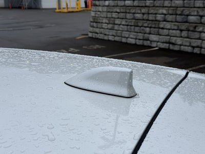 2025 Toyota Corolla Hatchback SE