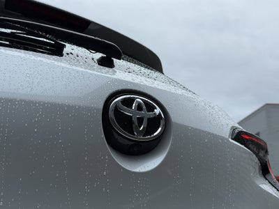 2025 Toyota Corolla Hatchback SE