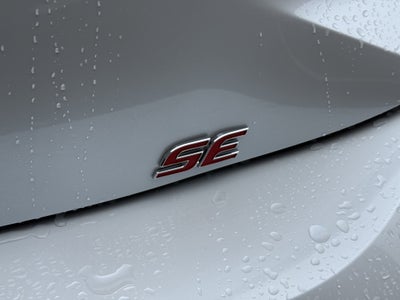 2025 Toyota Corolla Hatchback SE