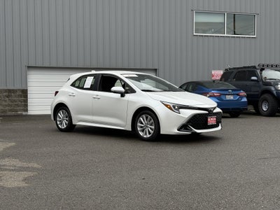 2025 Toyota Corolla Hatchback SE