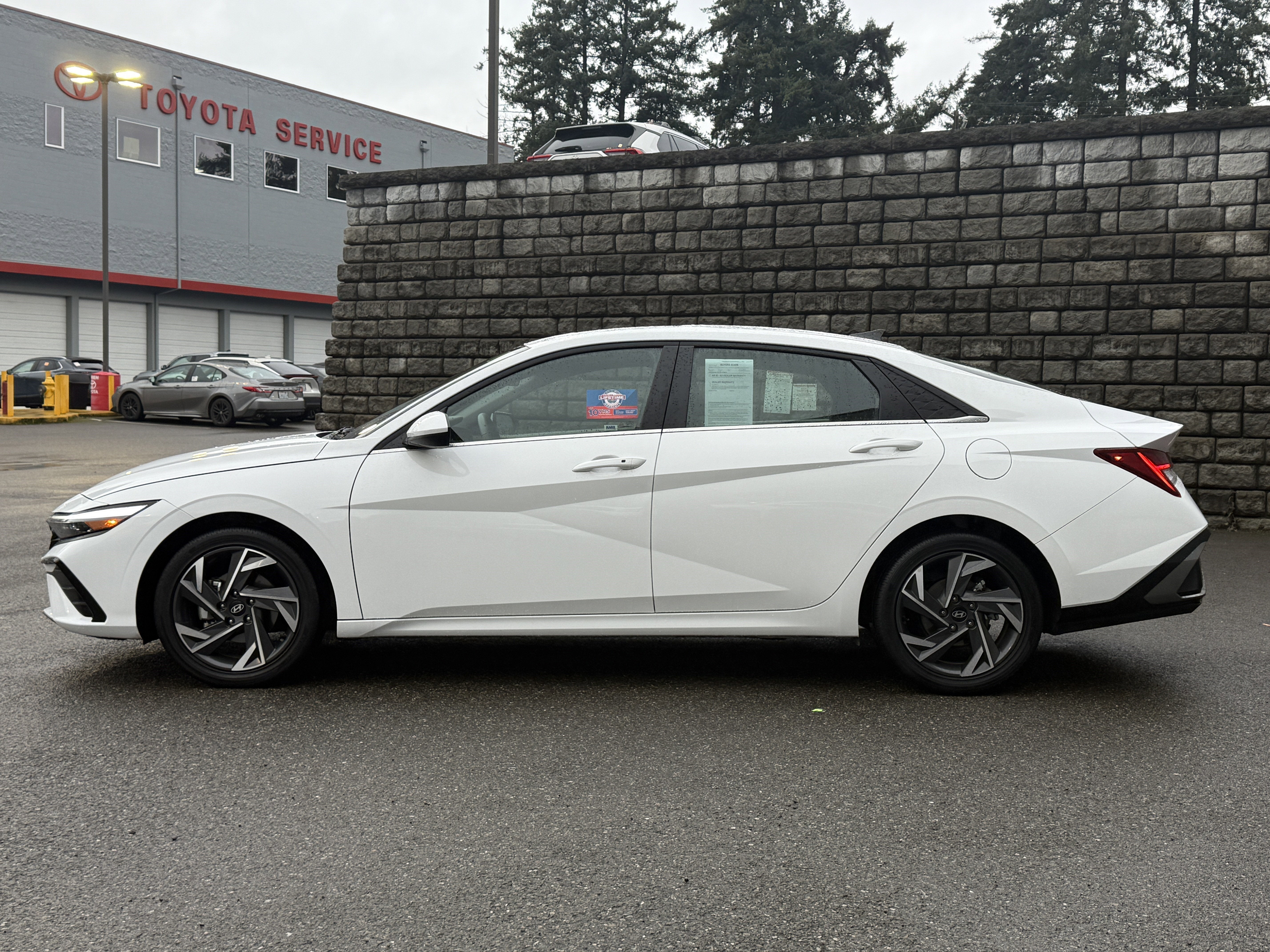 2025 Hyundai Elantra SEL Convenience