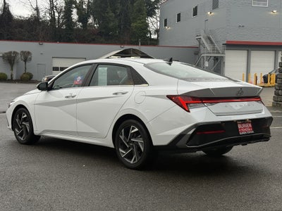 2025 Hyundai Elantra SEL Convenience
