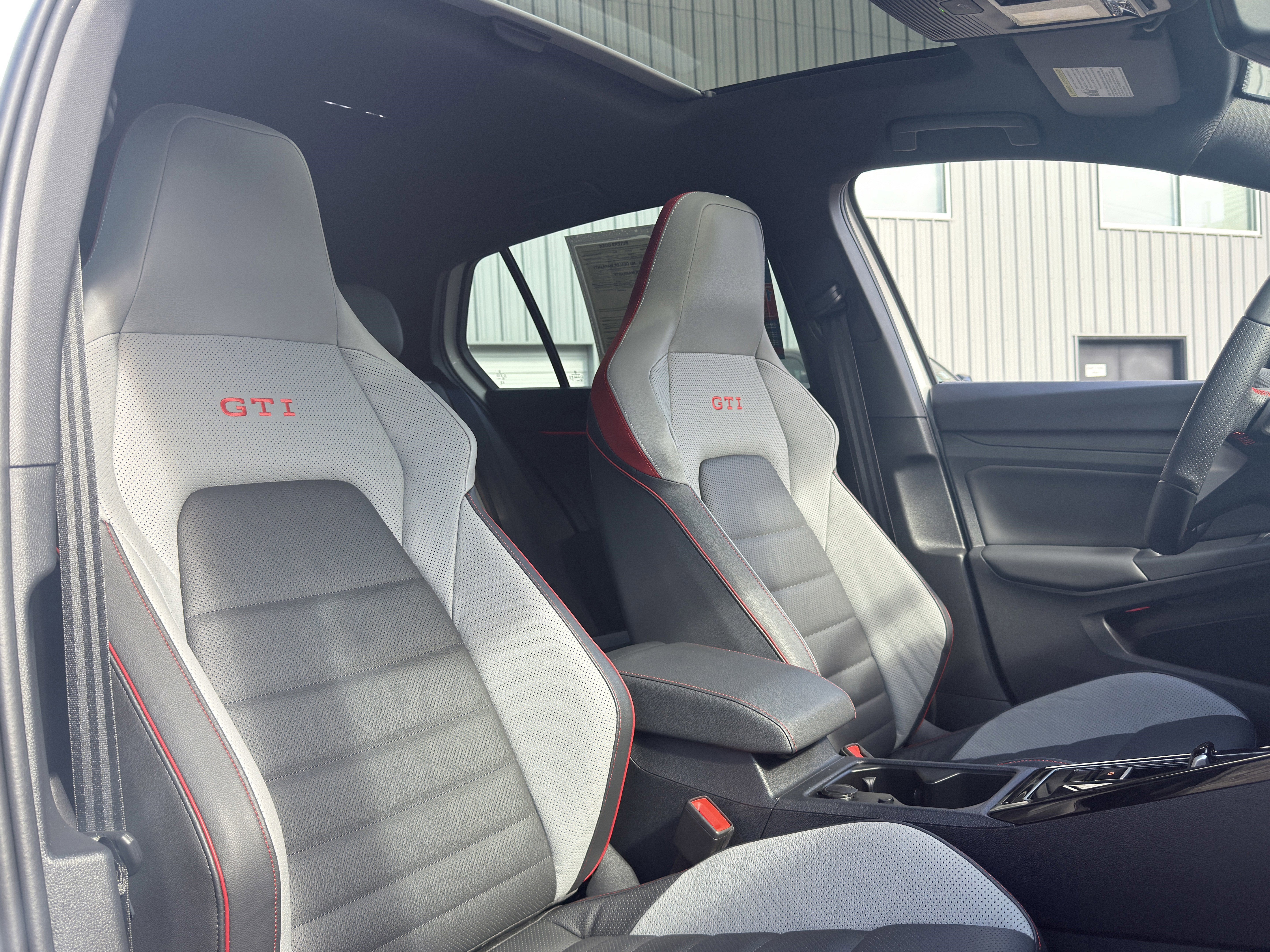 2024 Volkswagen Golf GTI Autobahn