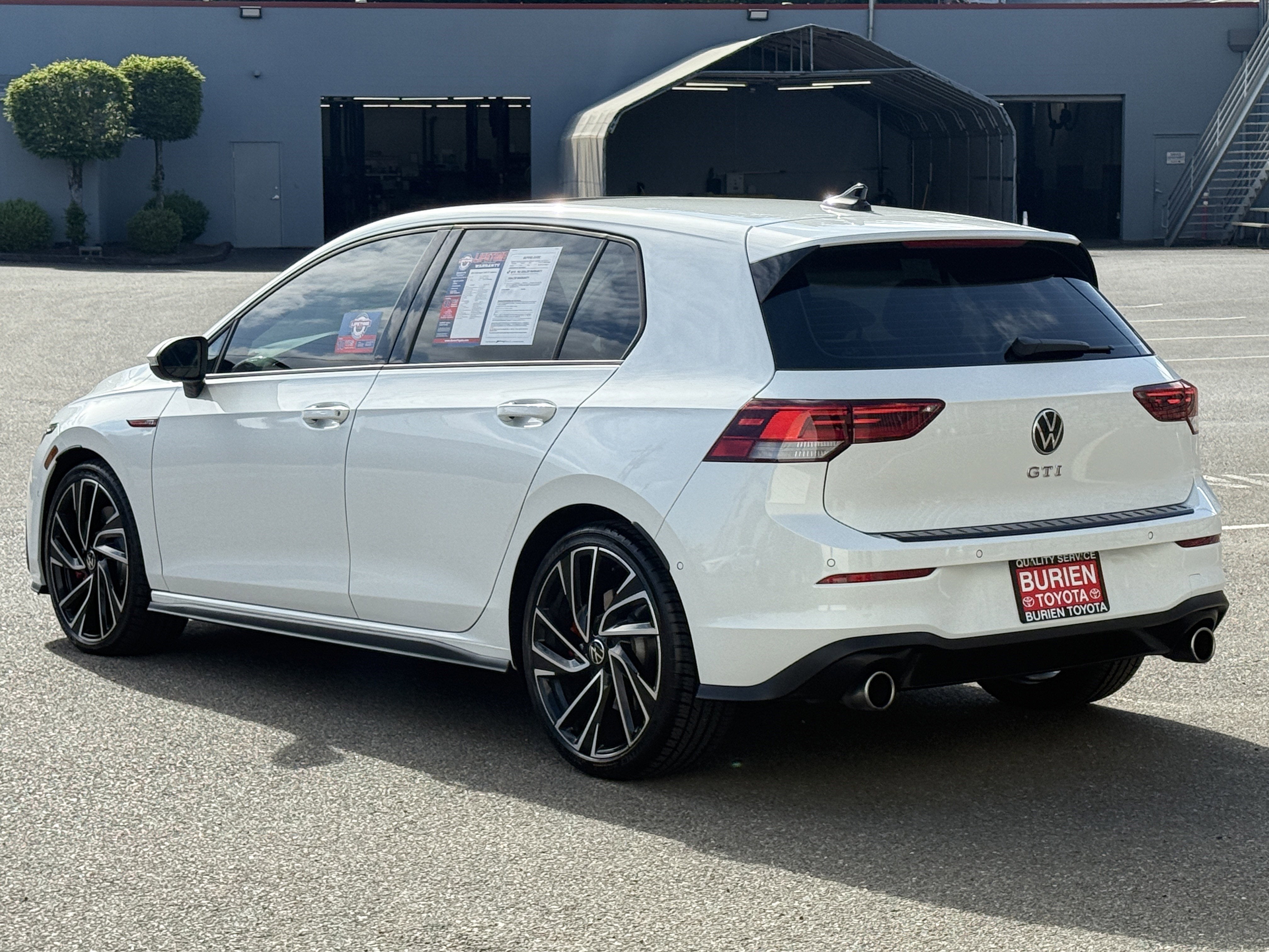 2024 Volkswagen Golf GTI Autobahn