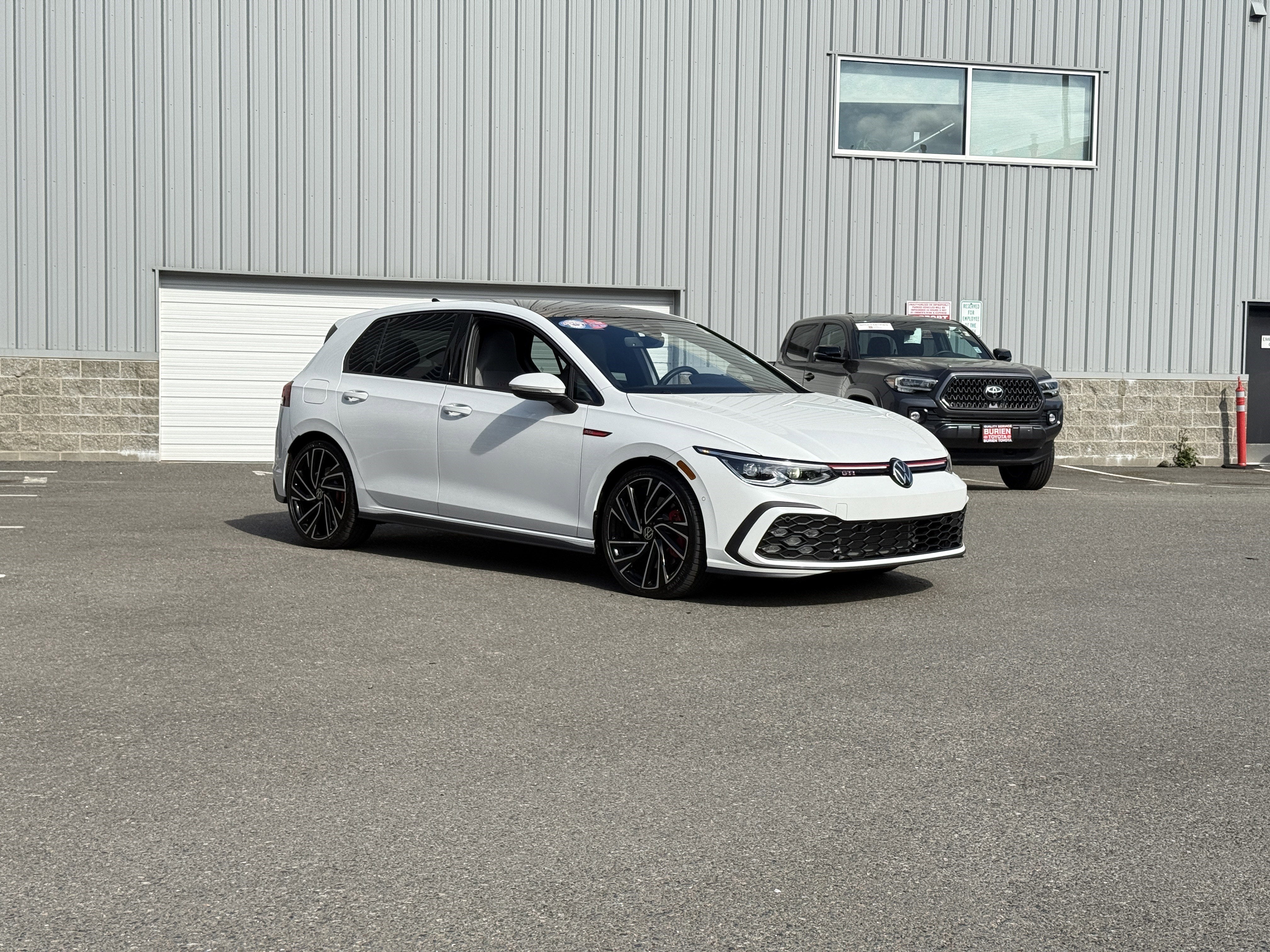 2024 Volkswagen Golf GTI Autobahn