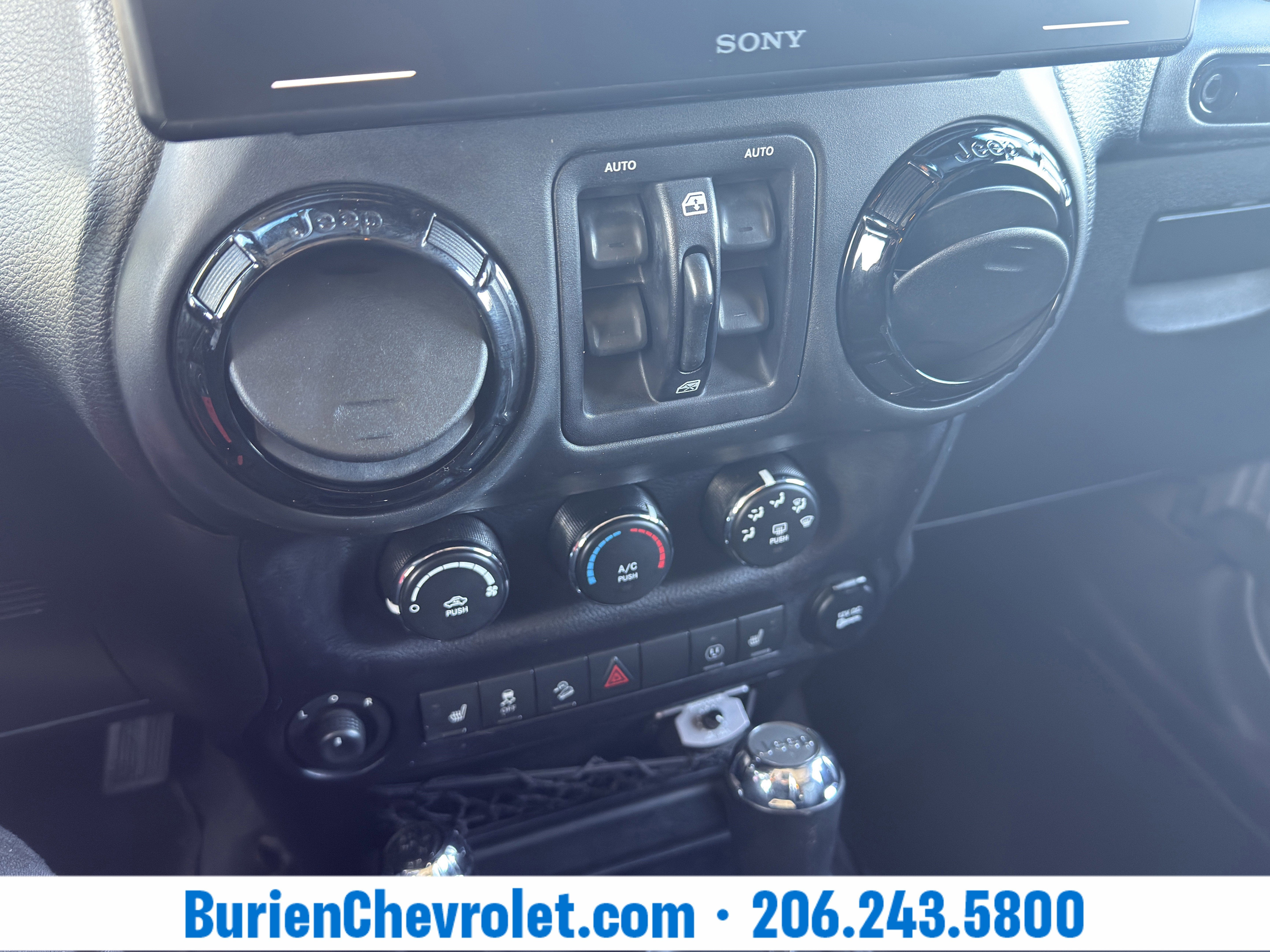 2015 Jeep Wrangler Unlimited Altitude