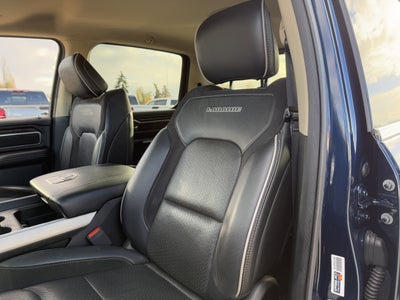 2020 RAM 1500 Laramie Crew Cab 4x4 5'7" Box