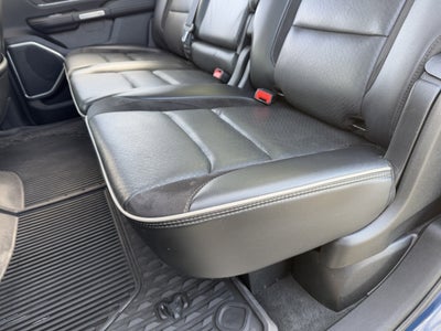 2020 RAM 1500 Laramie Crew Cab 4x4 5'7" Box