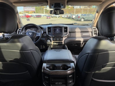 2020 RAM 1500 Laramie Crew Cab 4x4 5'7" Box
