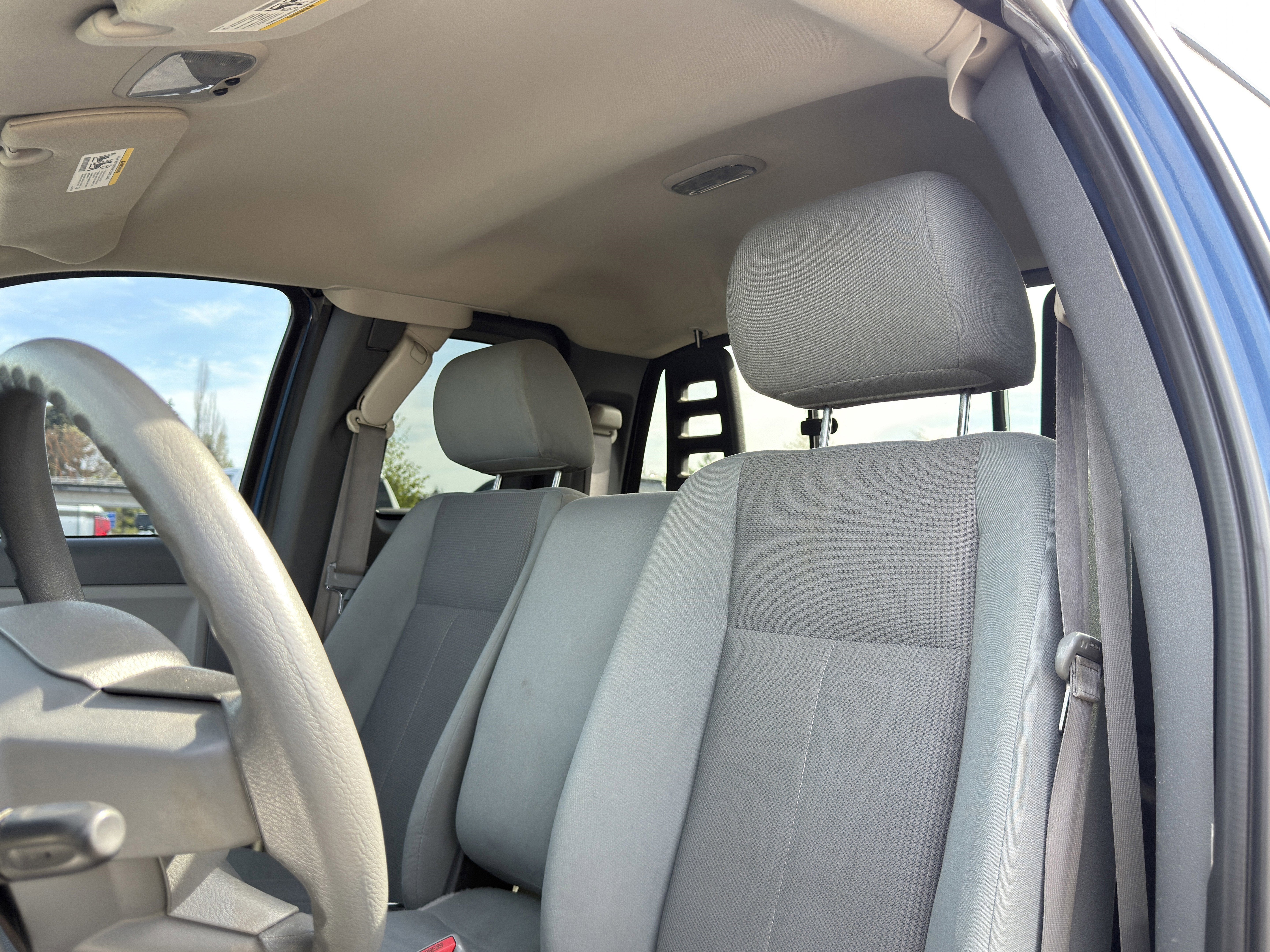 2005 Dodge Dakota ST