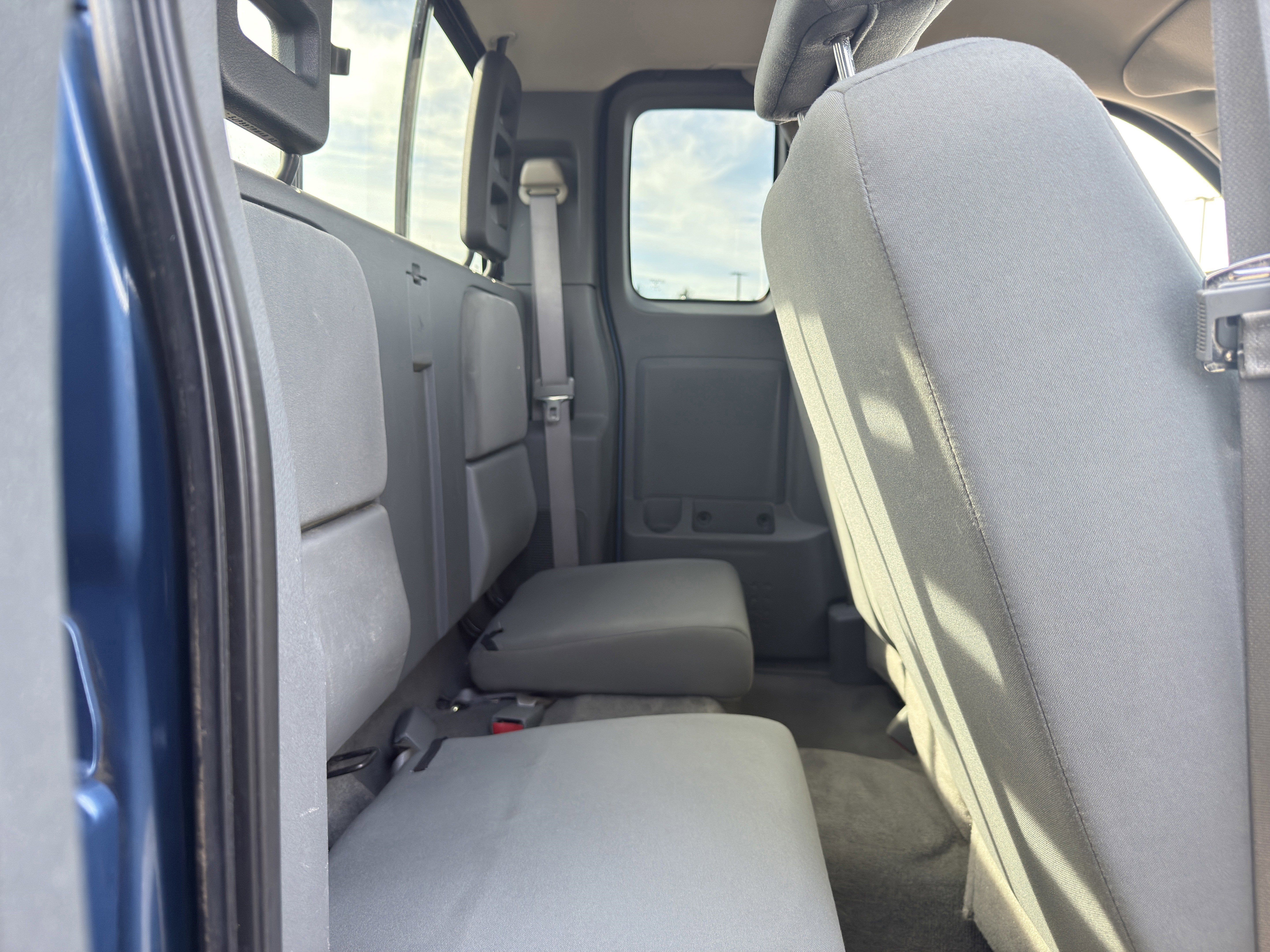 2005 Dodge Dakota ST
