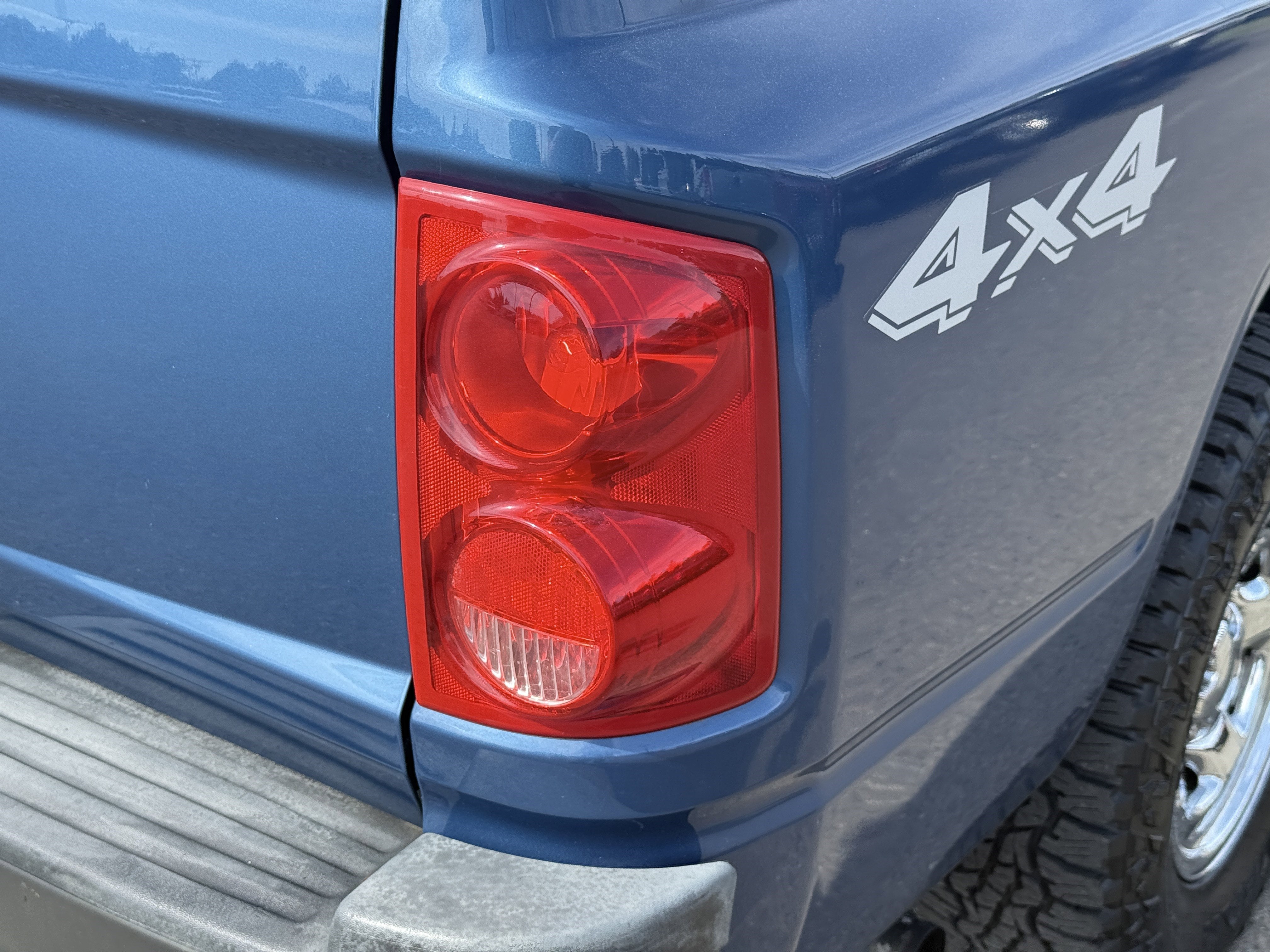 2005 Dodge Dakota ST