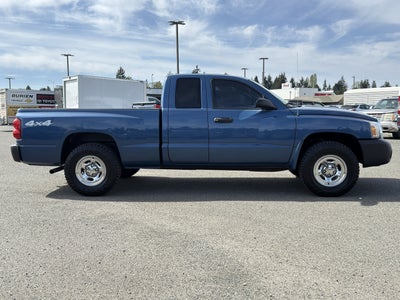 2005 Dodge Dakota ST