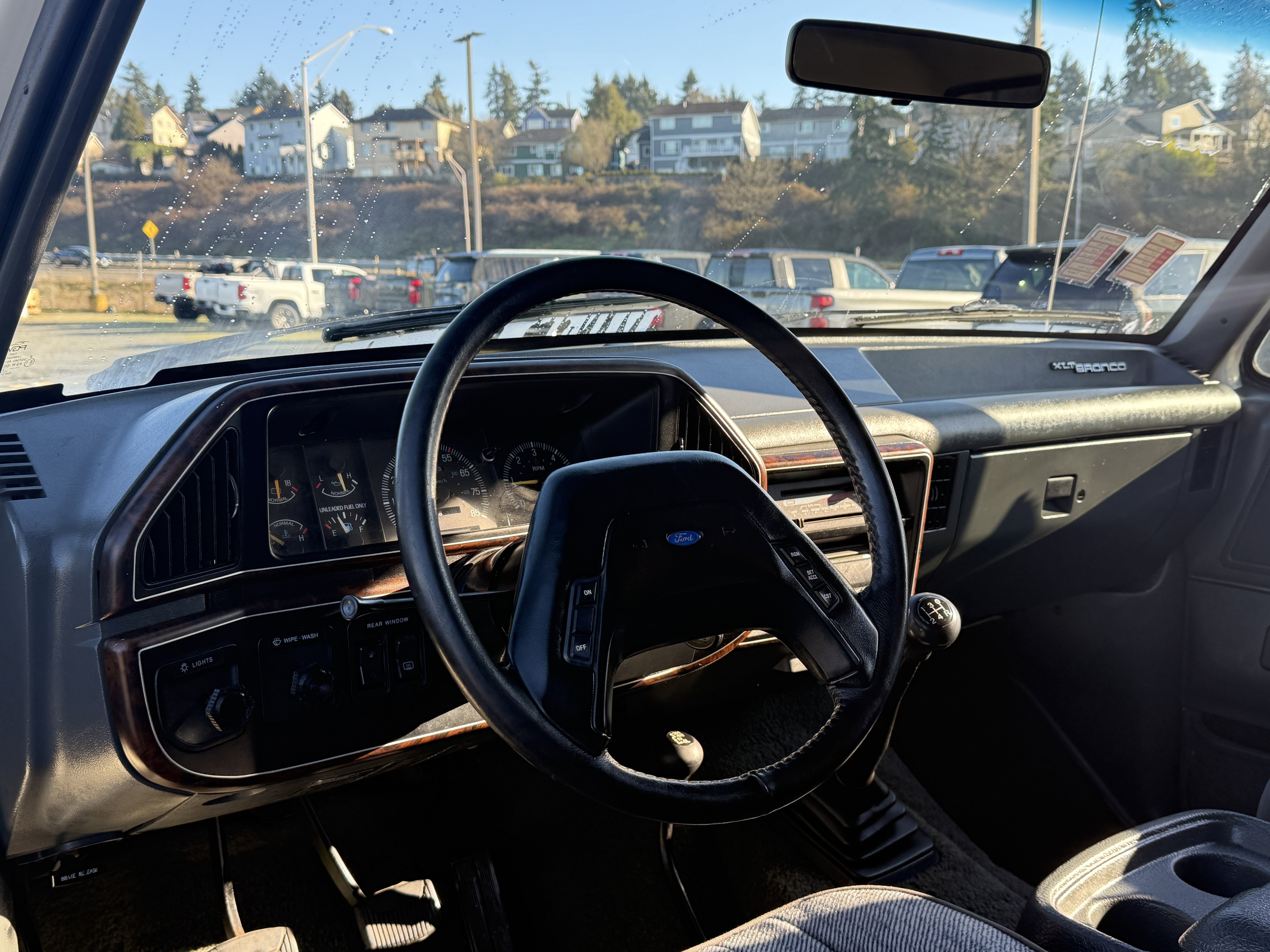 1990 Ford Bronco Base