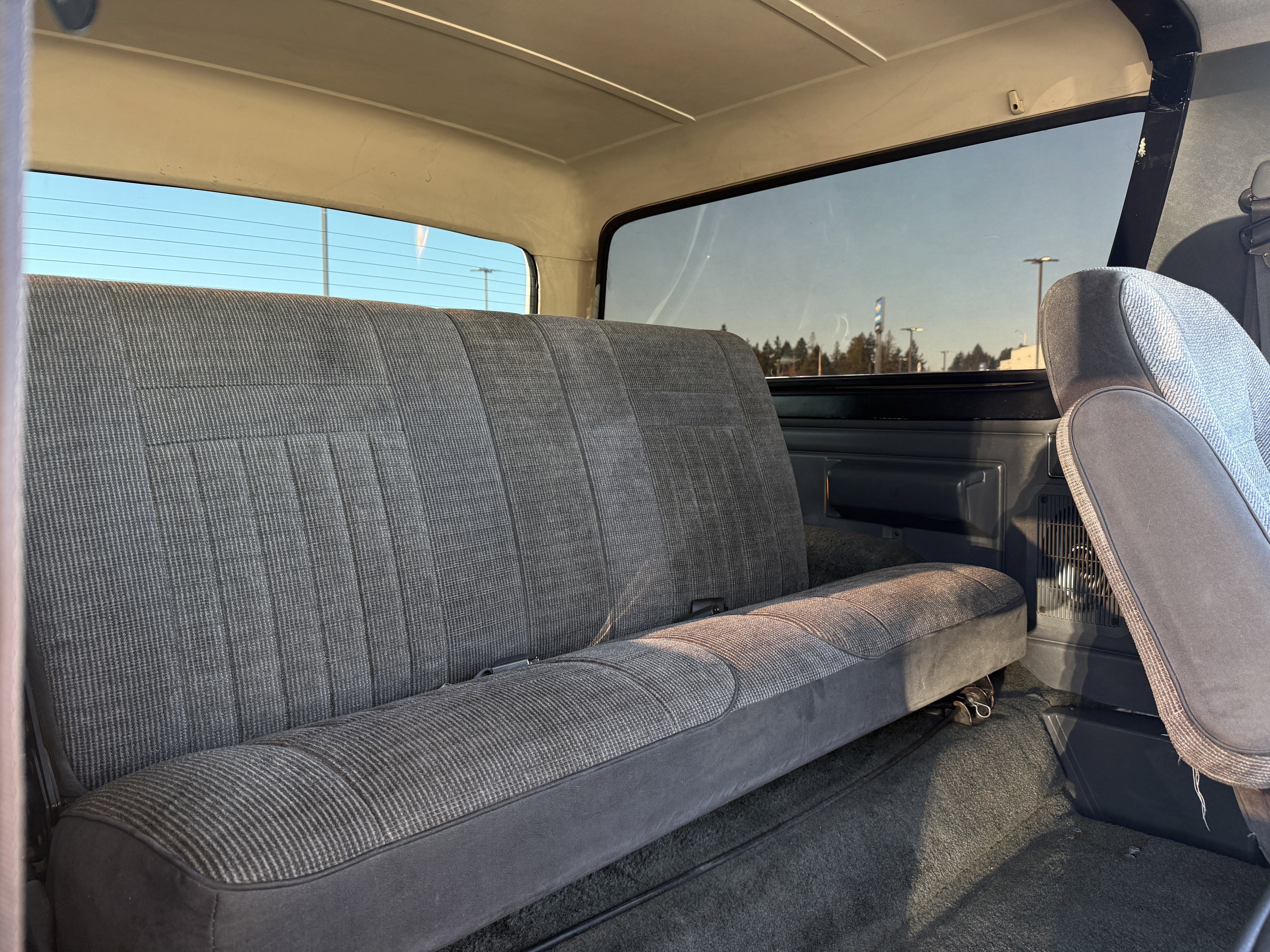 1990 Ford Bronco Base