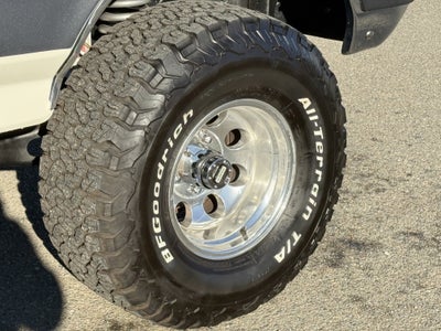 1990 Ford Bronco Base