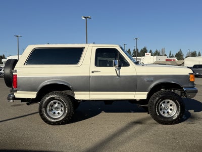 1990 Ford Bronco Base
