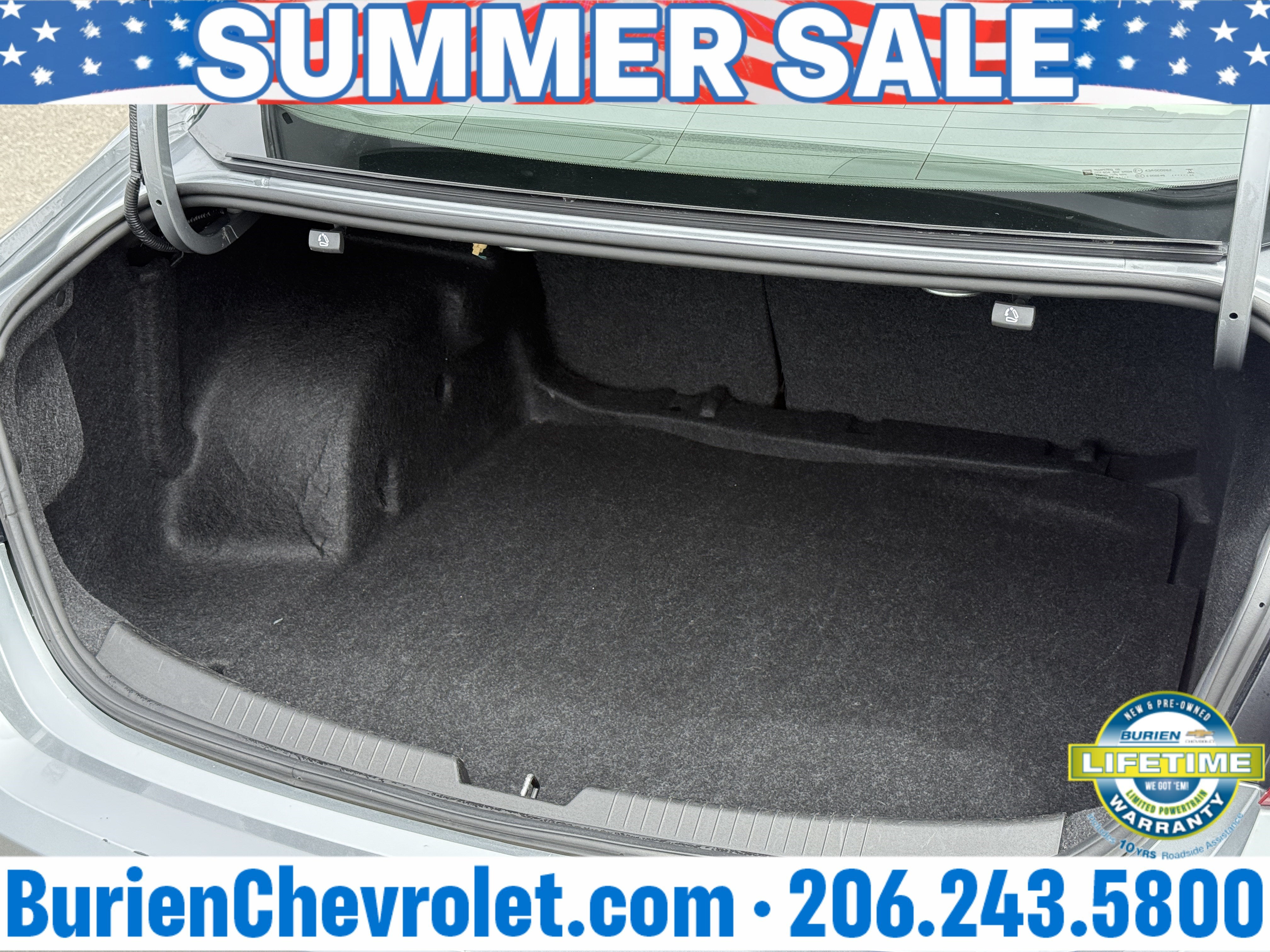 2024 Chevrolet Malibu 2LT